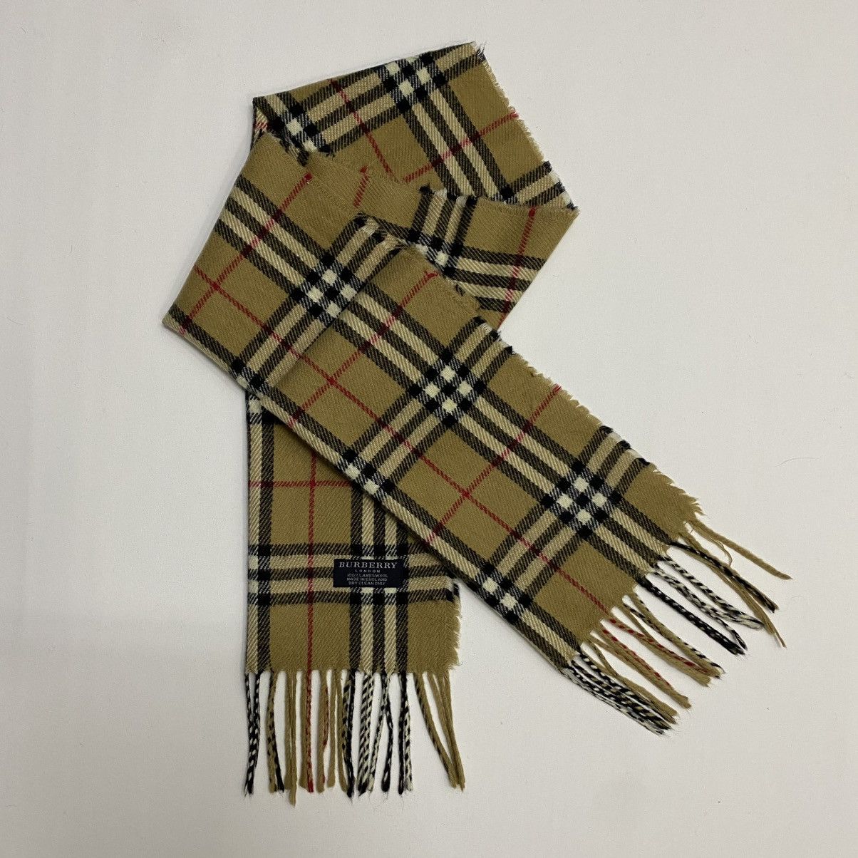 Burberry BURBERRYS SCARF MUFFLER BUR036 Size ONE SIZE - 2 Thumbnail