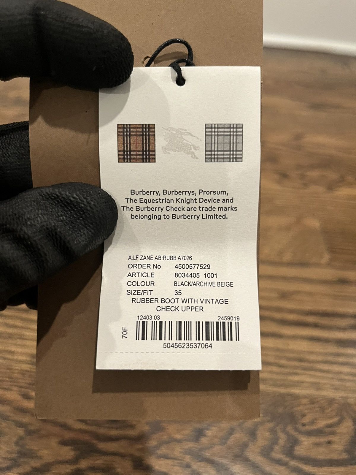 Burberry Burberry Strap Detail House Check Rubber Rain Boots Size US 5 / IT 35 - 21 Thumbnail