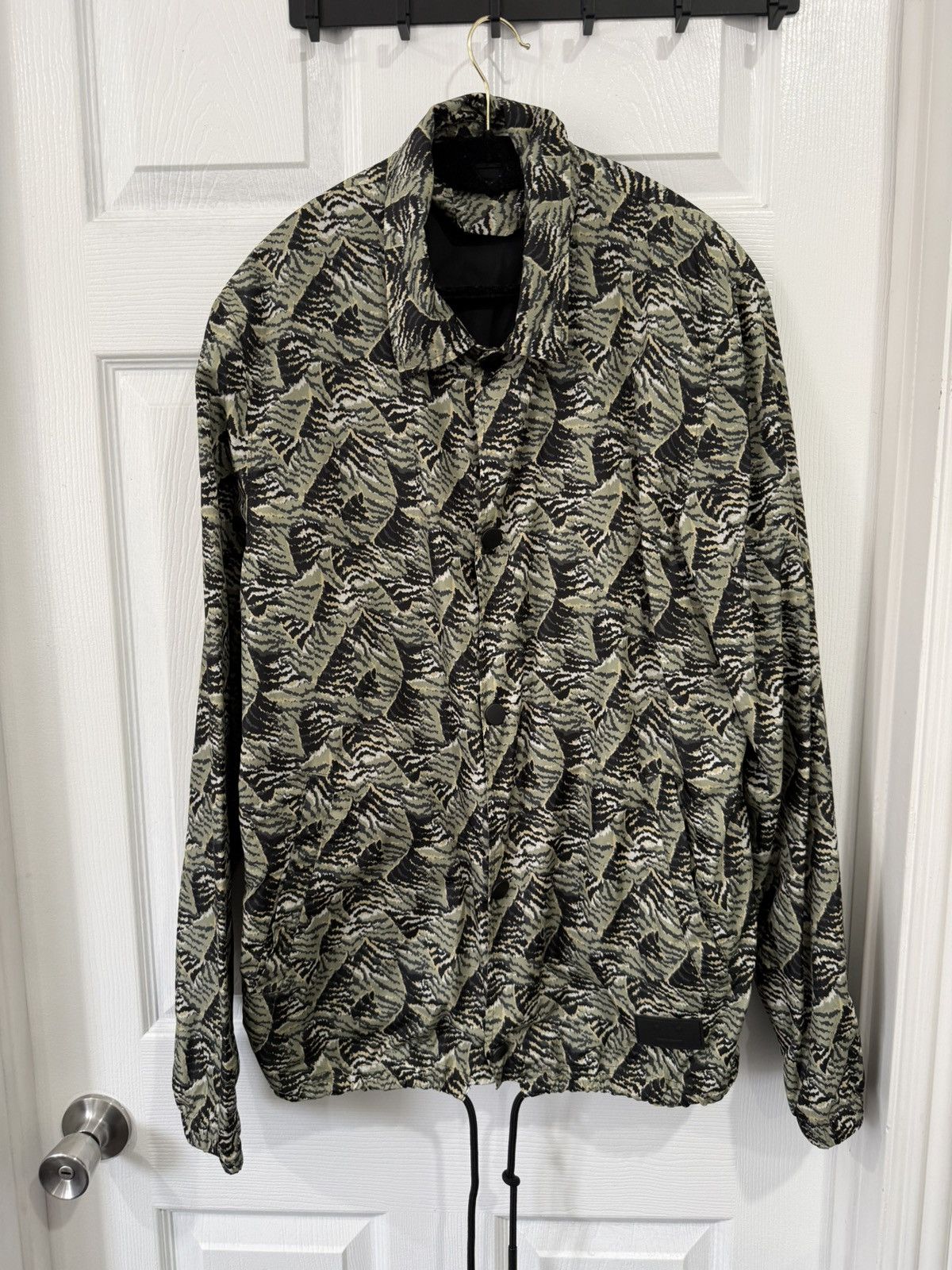 Acne Studios Acne Studios Tony Face Camo Jacket Size US M / EU 48-50 / 2 - 1 Thumbnail