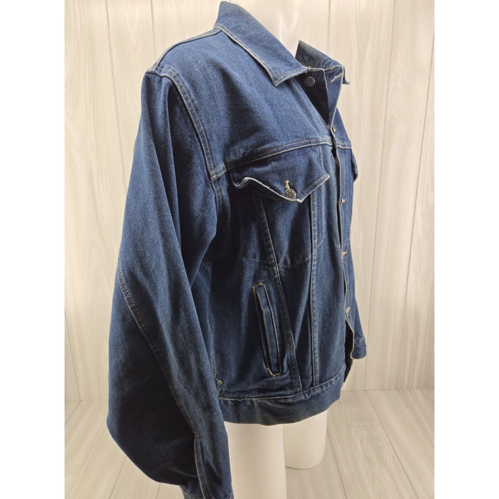 Wrangler VINTAGE Wrangler Hero Blue Dark Wash Denim Jean Jacket Size L Men's Jacket Regular Classic Trucker Denim Size US 33 - 5 Thumbnail