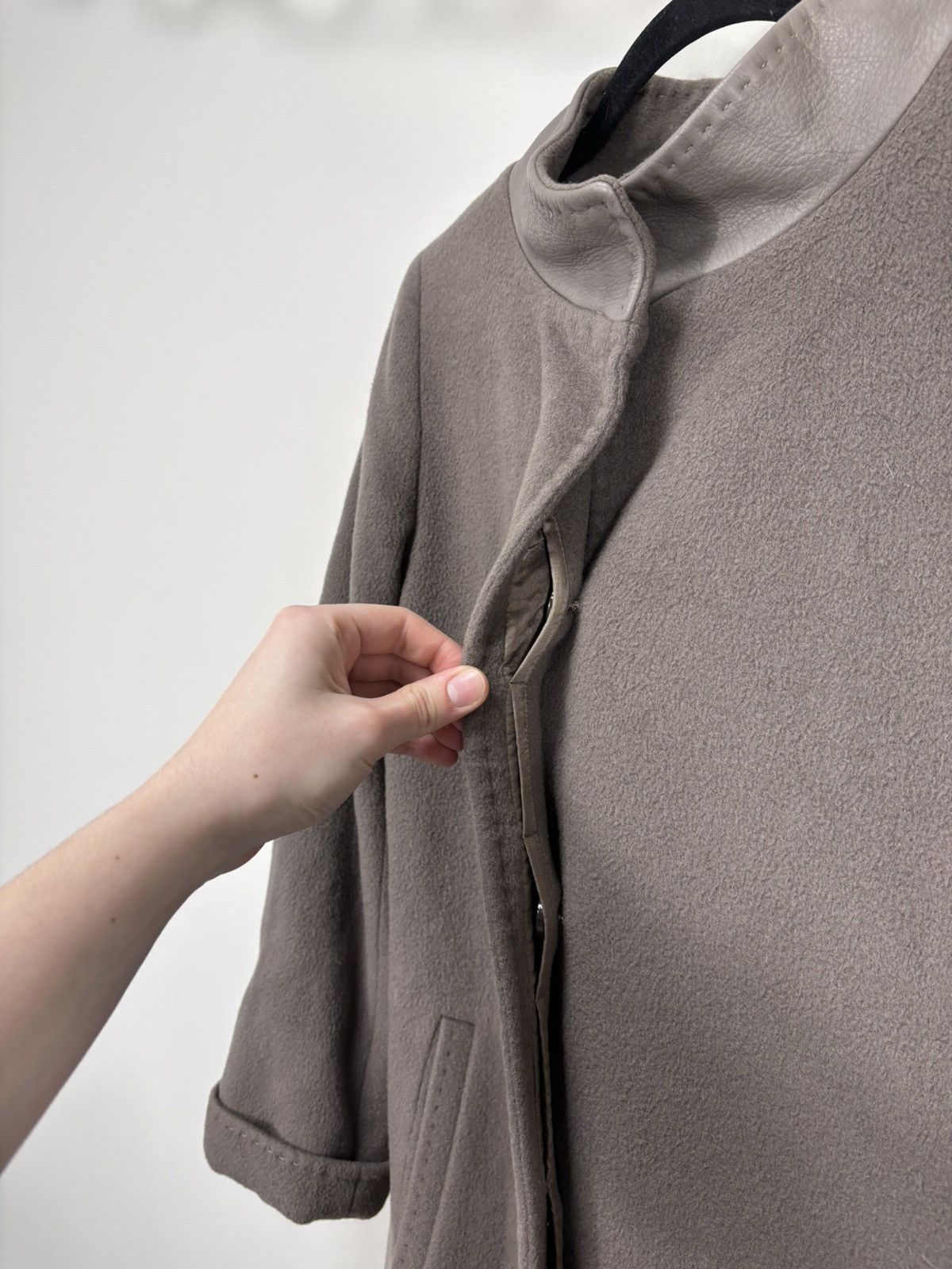 Cinzia Rocca Cinzia Rocca Women’s Taupe Virgin Wool Coat Stand Collar Size M / US 6-8 / IT 42-44 - 9 Thumbnail