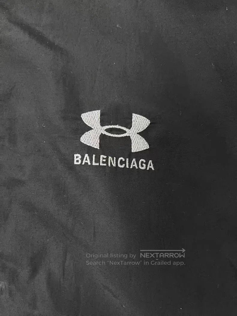 Balenciaga Balenciaga Stripe Contrast Logo Printed Embroidered Stand Size US L / EU 52-54 / 3 - 3 Thumbnail