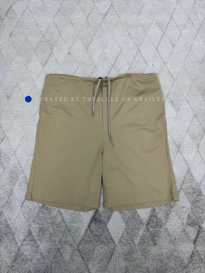 Prada Casual Beige Pique Shorts Size US 34 / EU 50 - 1 Thumbnail