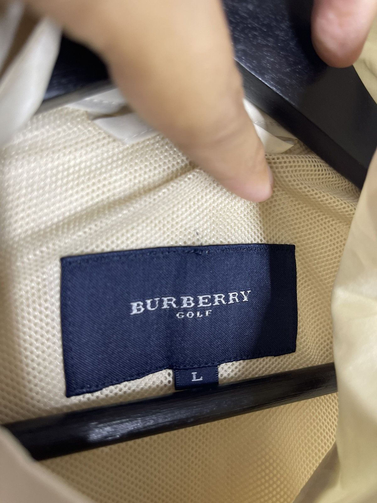 Burberry Vintage BURBERRY Golf Light Vest Spellout Size US L / EU 52-54 / 3 - 5 Thumbnail