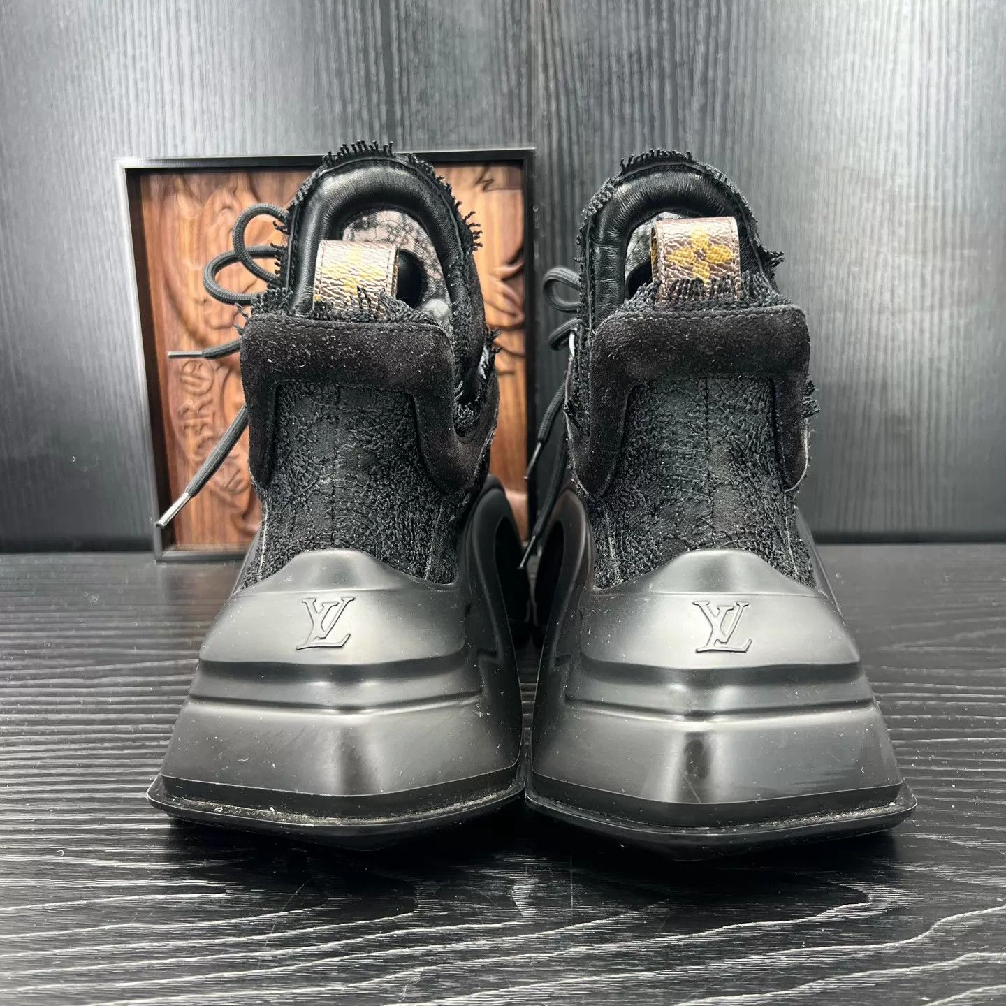 Louis Vuitton LV Archlight 2.0 Black Lace 39 99 new Size US 8.5 / IT 38.5 - 6 Thumbnail