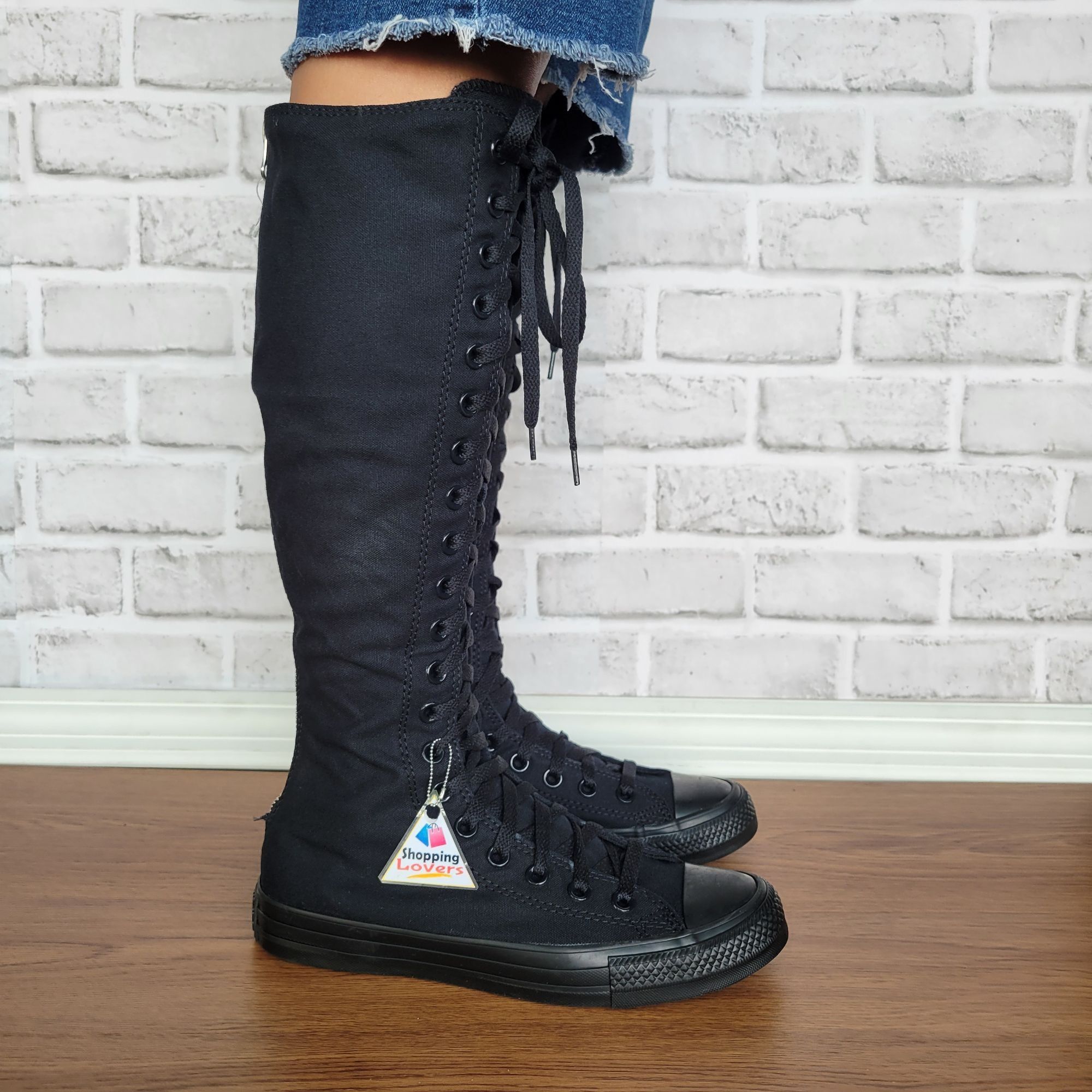 Converse Vintage Punk Studded Black Converse Chuck Taylor High 