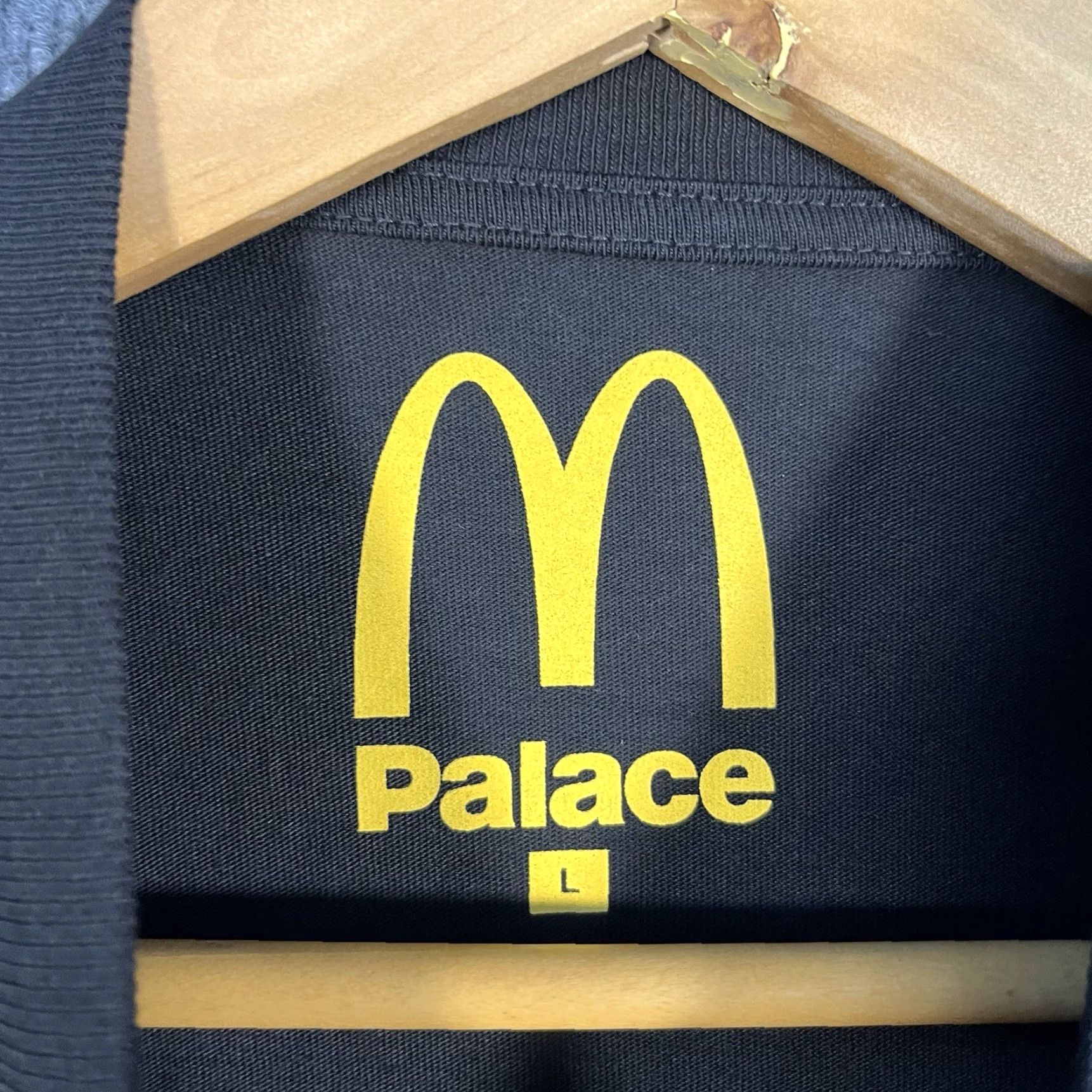 Palace Palace McDonald's Shirt Mens Large Black Golden Arches Logo Collab Tee Graphic Size US L / EU 52-54 / 3 - 3 Thumbnail