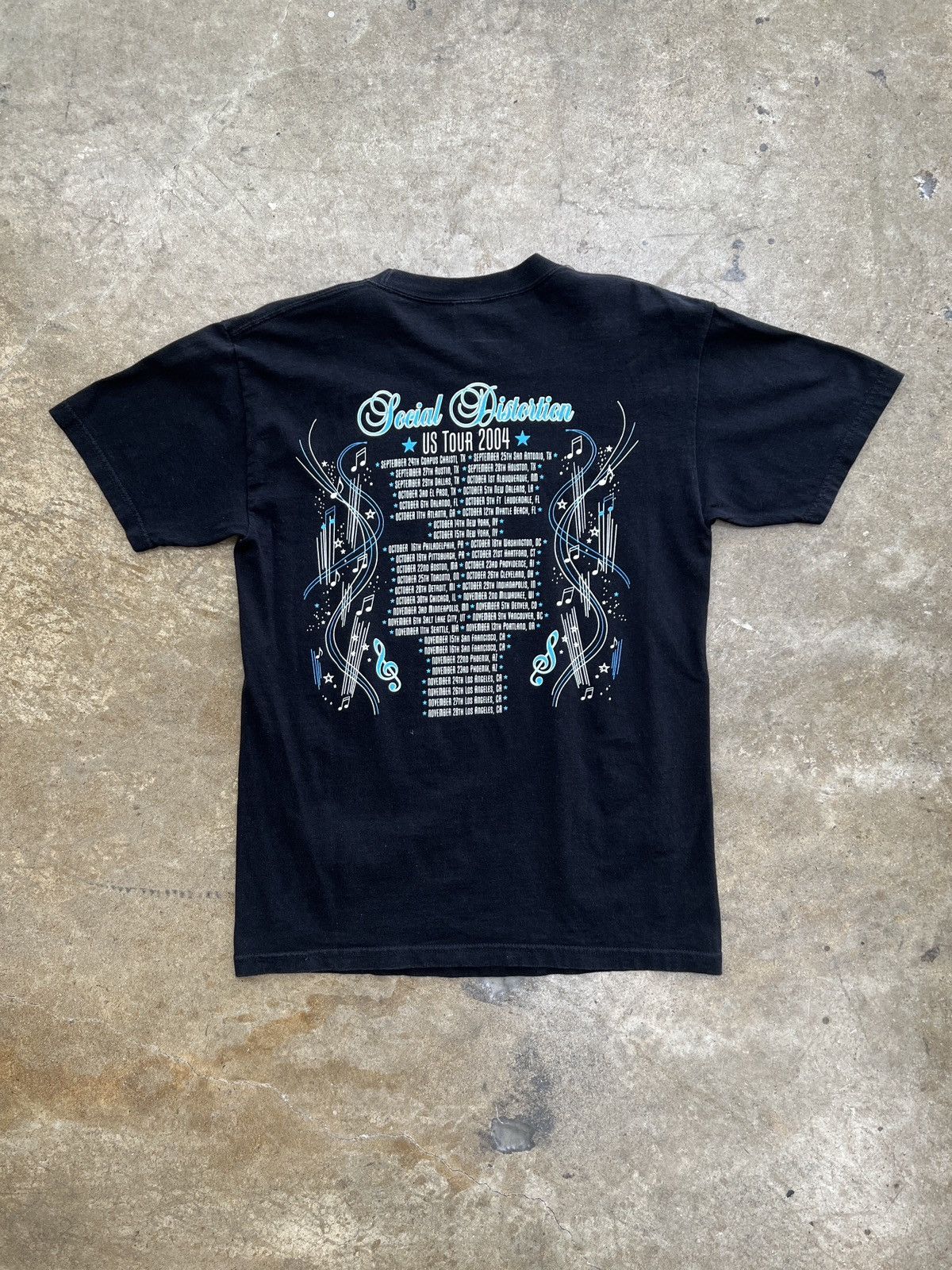 Band Tees Vintage 2004 Social Distortion US Tour Mike Ness Tee Medium Size US M / EU 48-50 / 2 - 5 Thumbnail