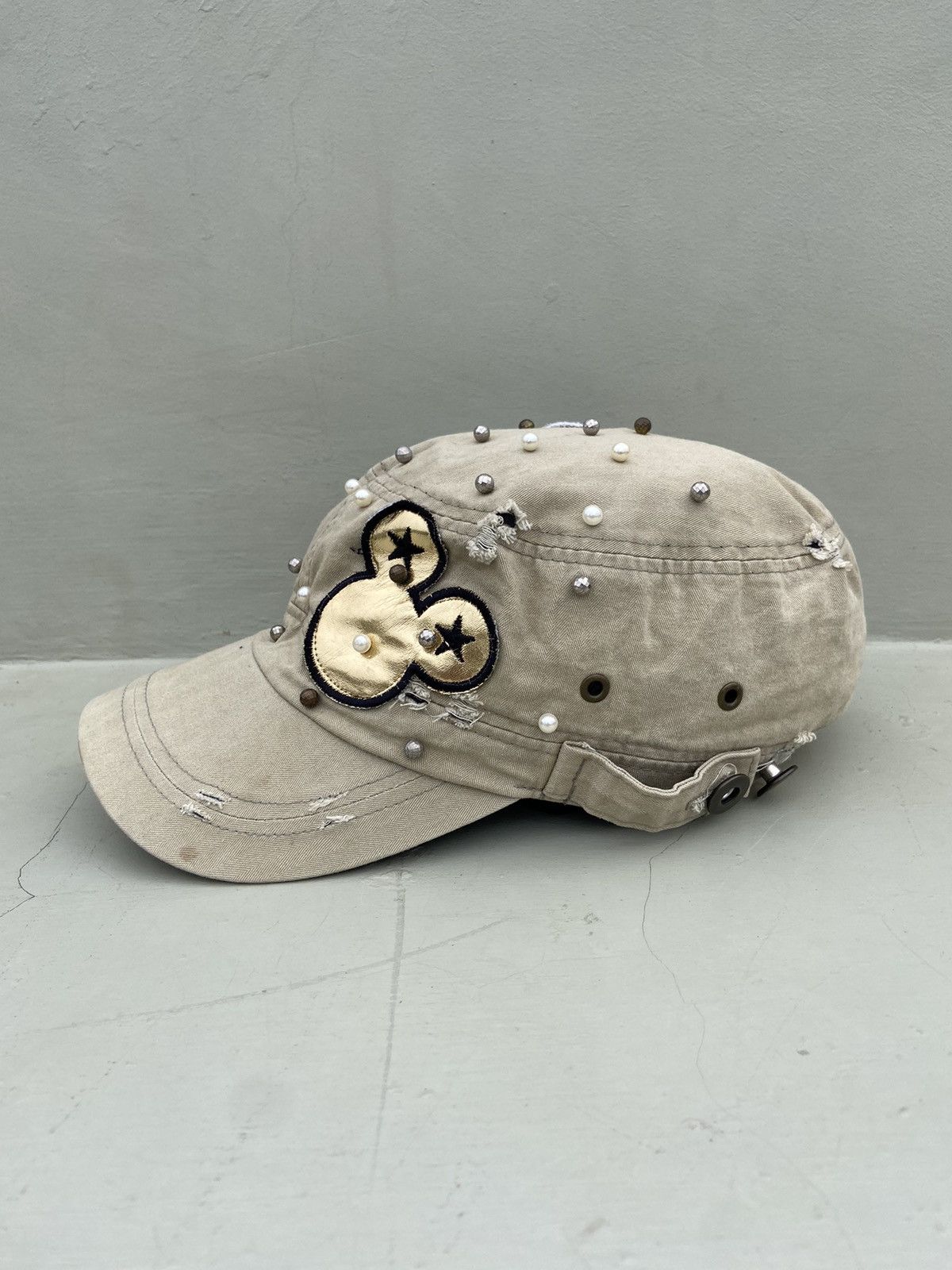 If Six Was Nine 2000s pearl-studded patrol hat Size ONE SIZE - 3 Thumbnail