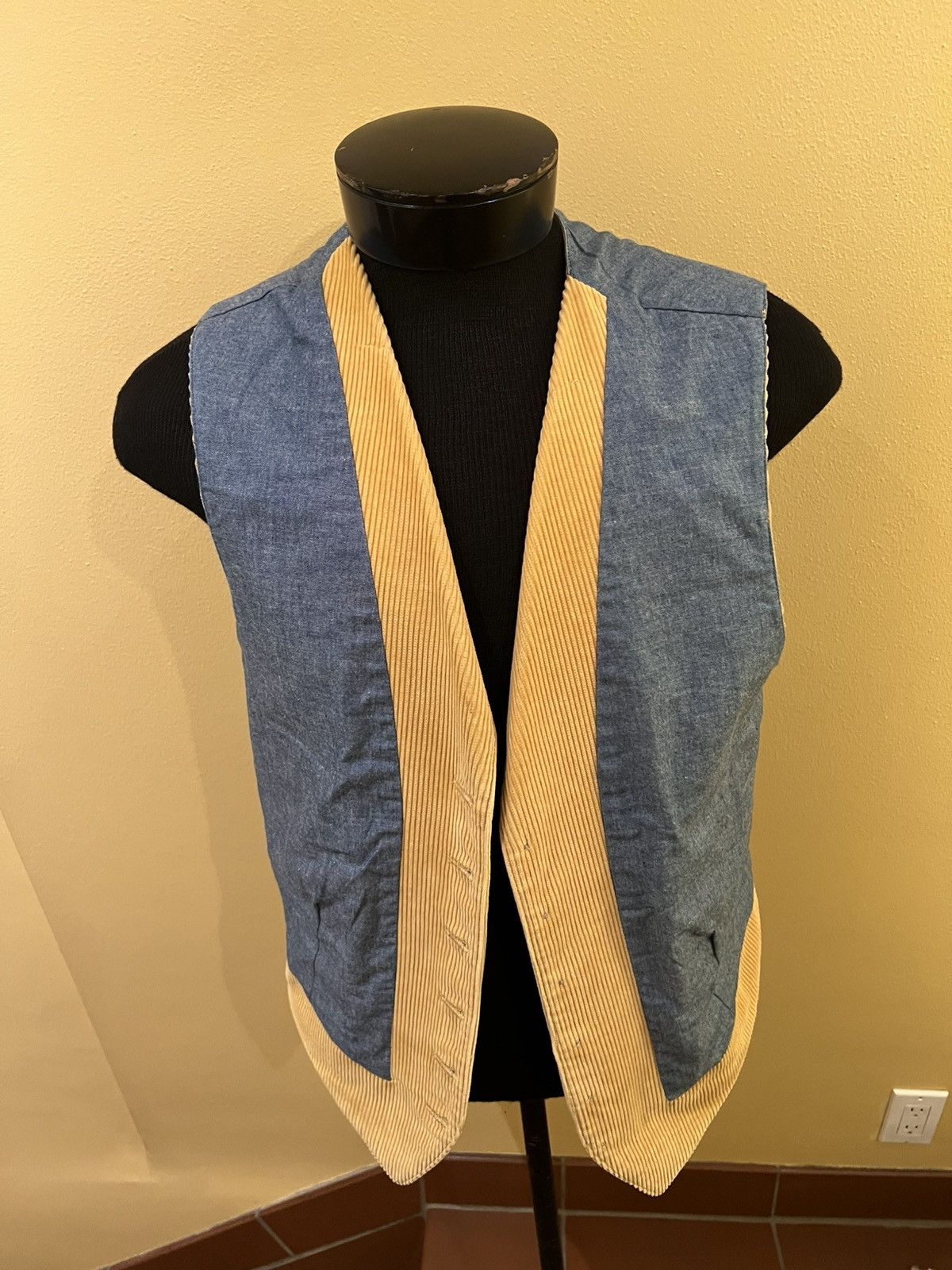 Faconnable Vintage Facconable , yellow cotton corduroy vest Size US XL / EU 56 / 4 - 2 Thumbnail