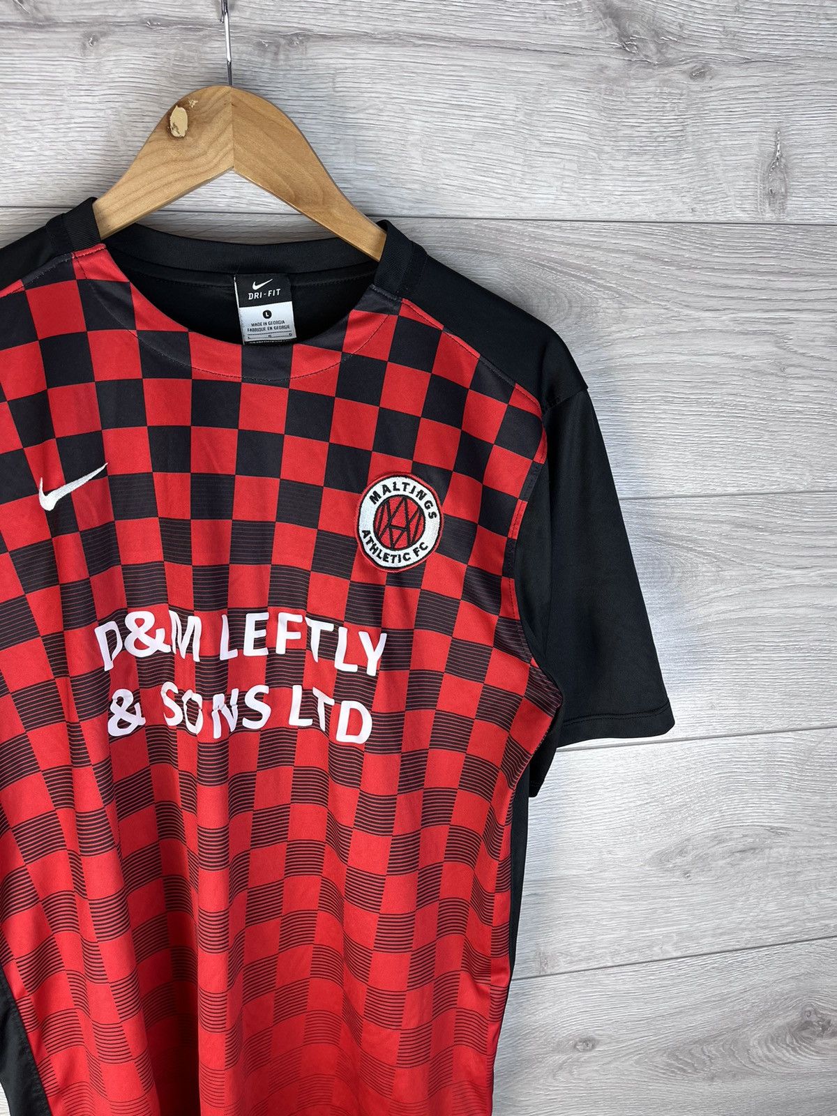 Nike Mens soccer jersey Nike Maltings Athletic FC size L Size US L / EU 52-54 / 3 - 4 Thumbnail