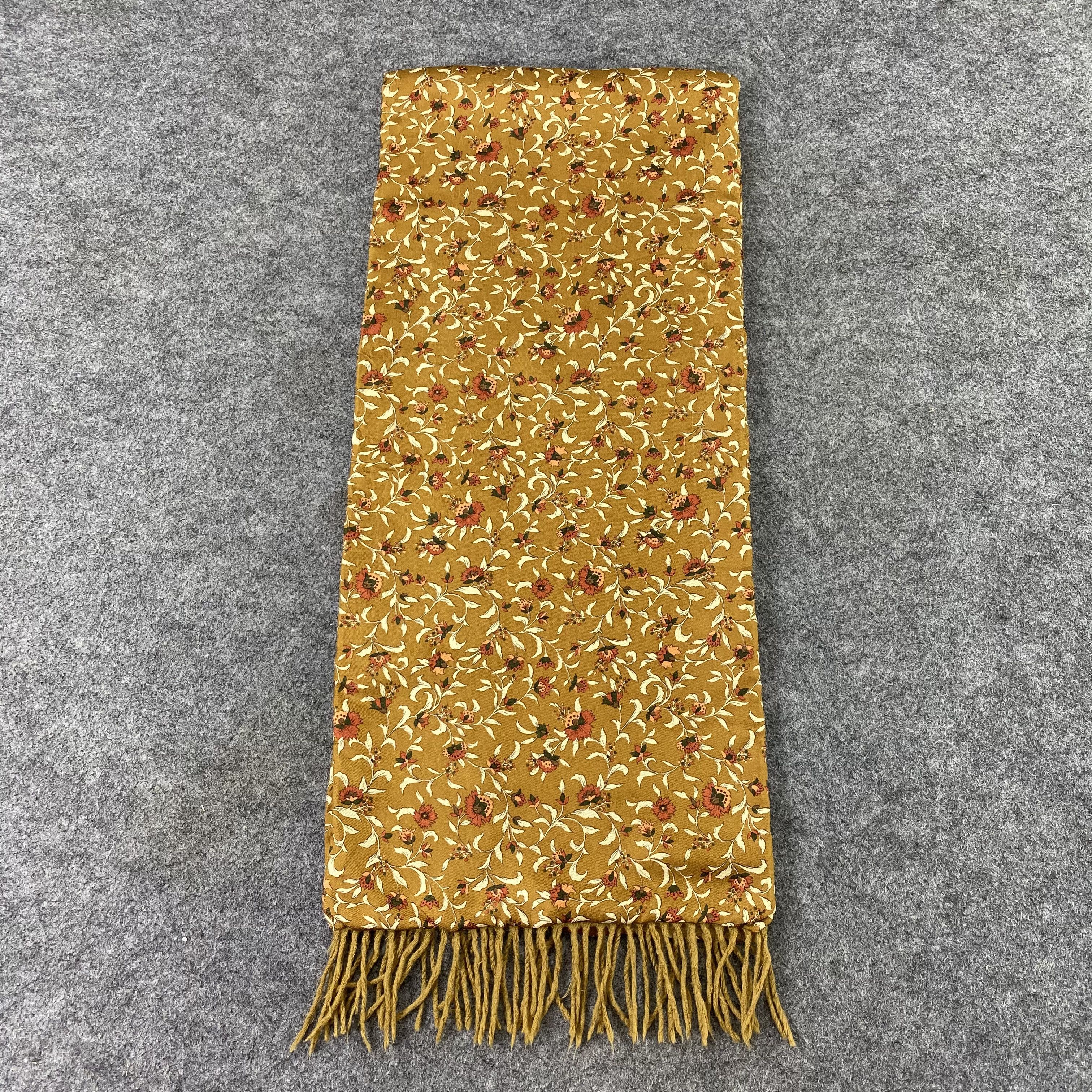Pierre Balmain Pierre Balmain Scarf / Muffler / Neckwear-K040 Size ONE SIZE - 2 Thumbnail