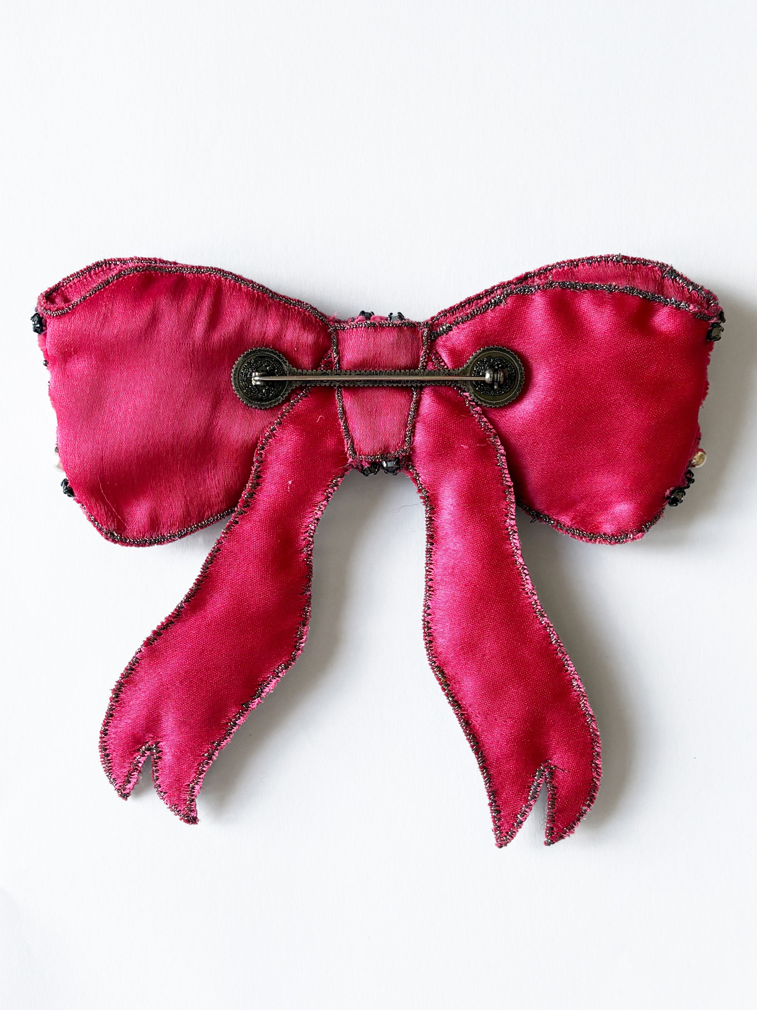 Gucci Gucci pink velvet brooch Size ONE SIZE - 2 Thumbnail