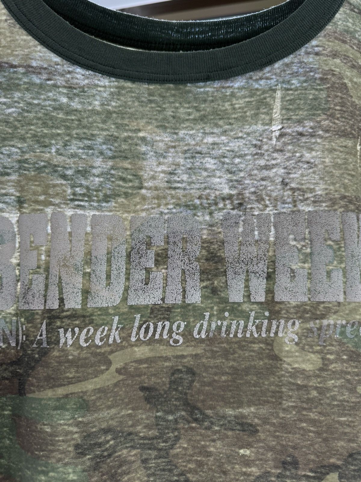 Vintage VINTAGE THRASHED CAMO T SHIRT DISTRESSED THIN OVERSIZED Size US XL / EU 56 / 4 - 9 Thumbnail