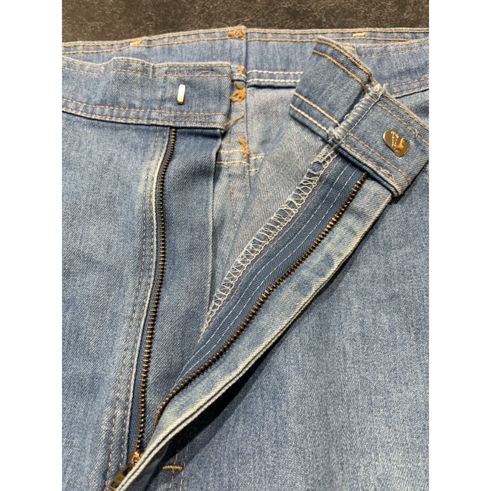 Wrangler VINTAGE Wrangler Jeans 90s Cowboy Classic Straight Leg Men's 40x28 Blue Denim Regular Fit Size US 40 / EU 56 - 8 Thumbnail