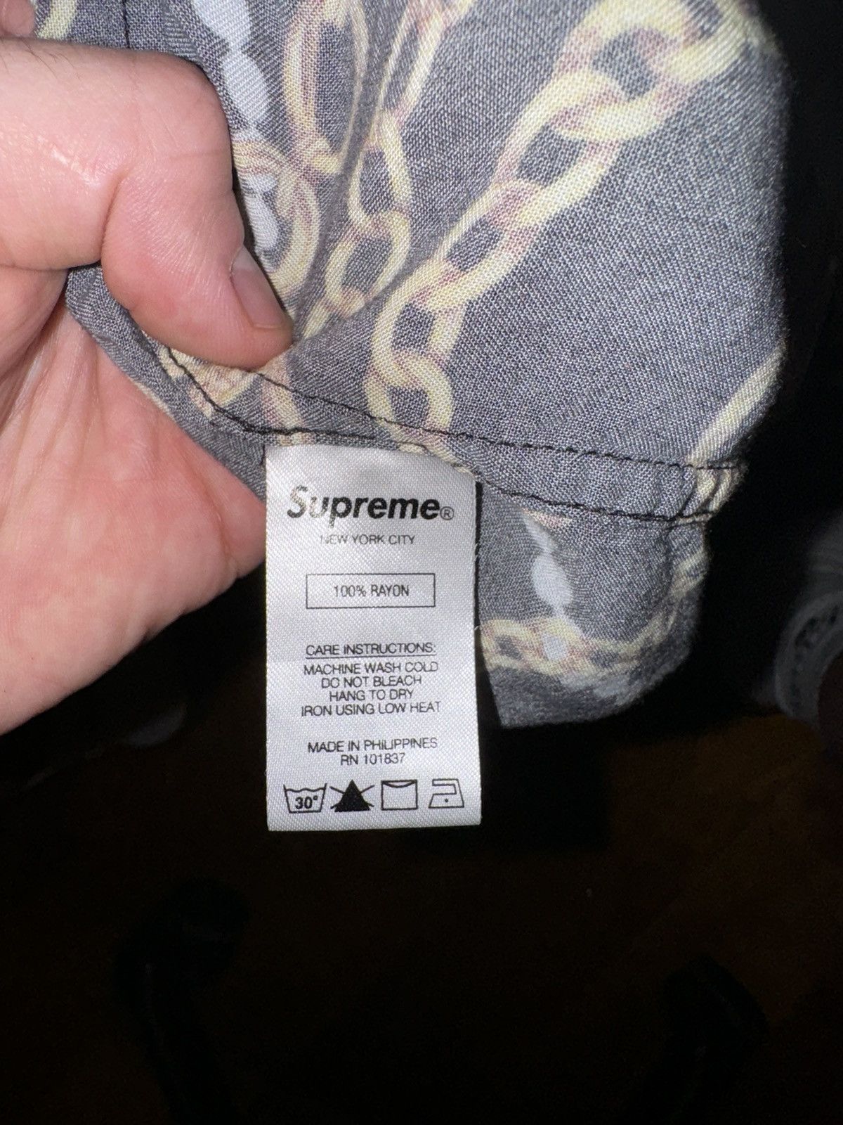Supreme Supreme Button Down Size US L / EU 52-54 / 3 - 5 Thumbnail