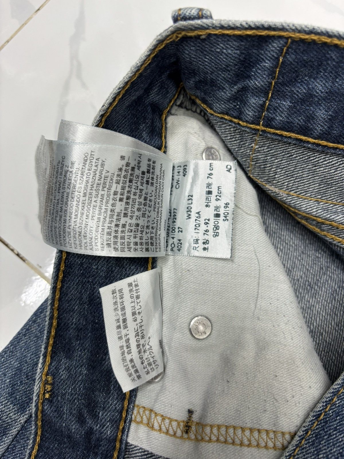 Levi's LEVIS 527 PATCHES DISTRESSED DENIM JEANS Size US 31 - 12 Thumbnail