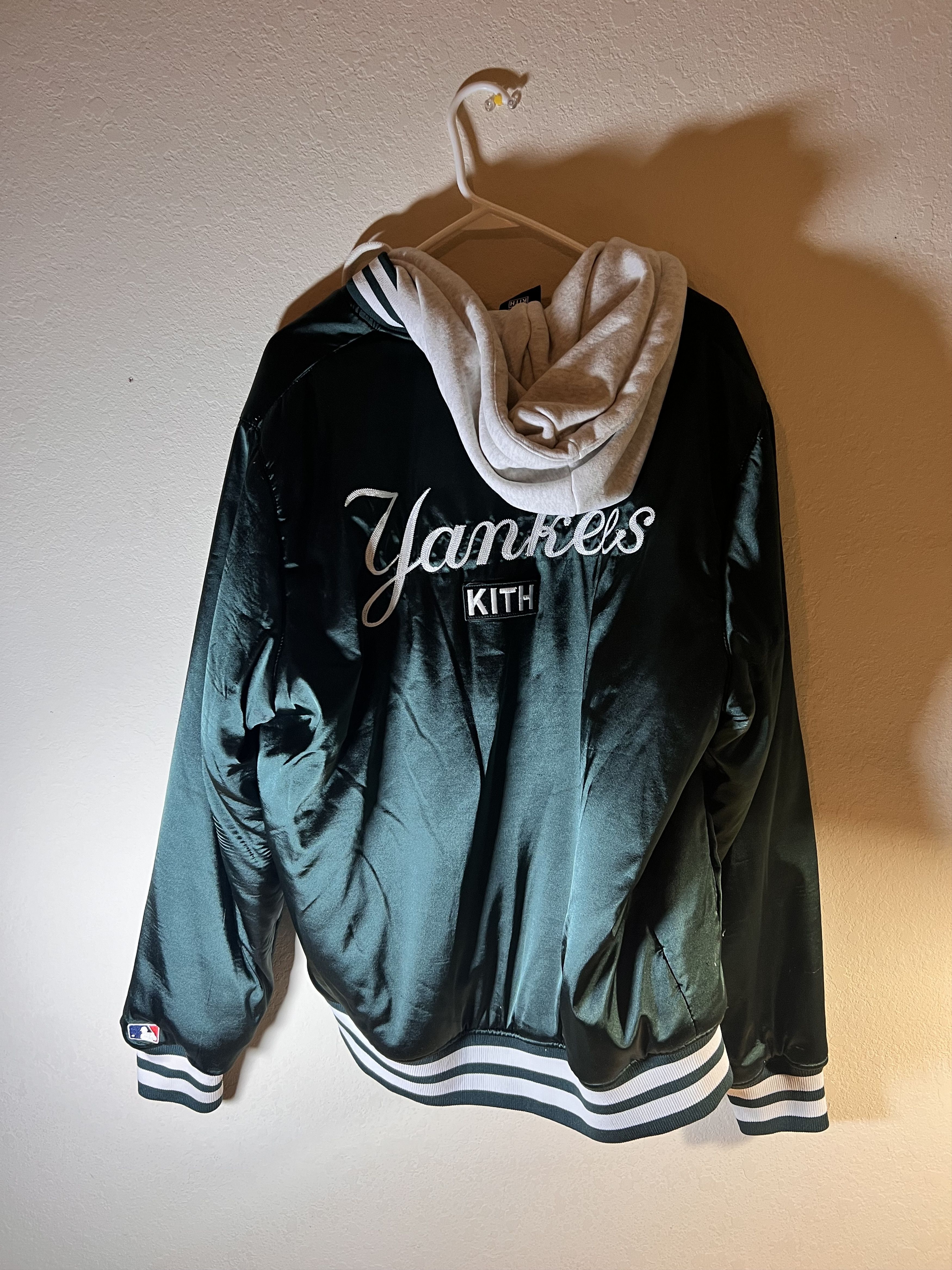 Kith × MLB Kith For Major League Baseball New York Yankees Gorman Size US L / EU 52-54 / 3 - 8 Thumbnail