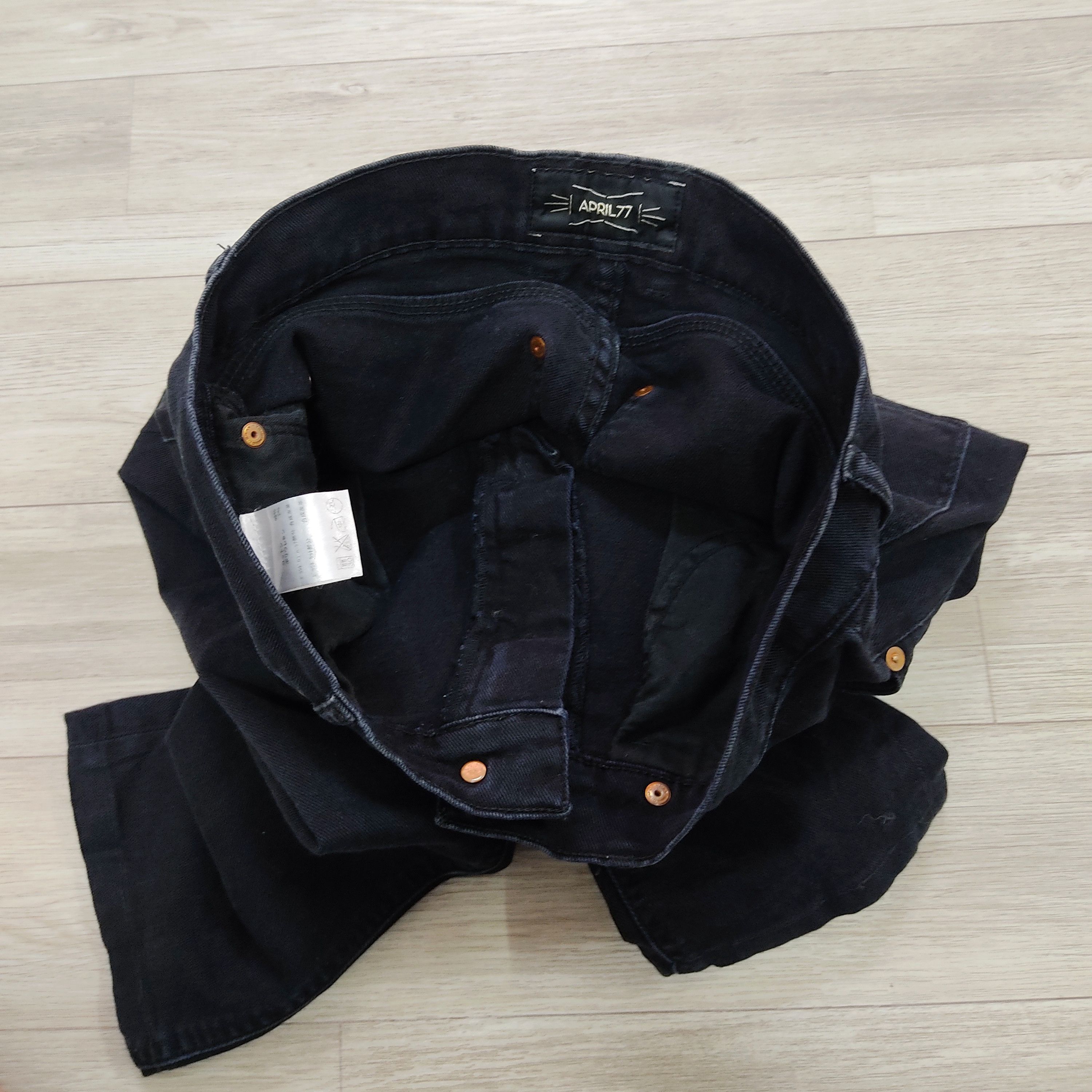 April 77 April 77 Joey Super Black 3 Quarter Denim Pants Size US 31 - 13 Thumbnail