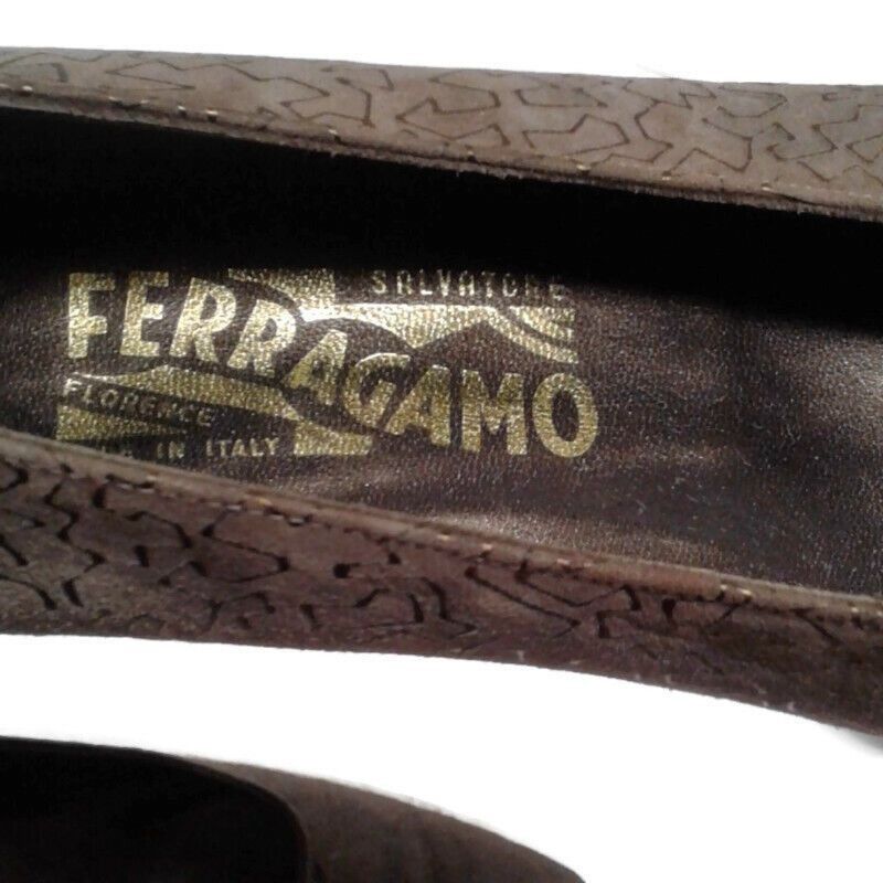 Salvatore Ferragamo Salvatore Ferragamo 8 AA pump shoes Suede Flats Slip on Size US 8 / IT 38 - 8 Thumbnail