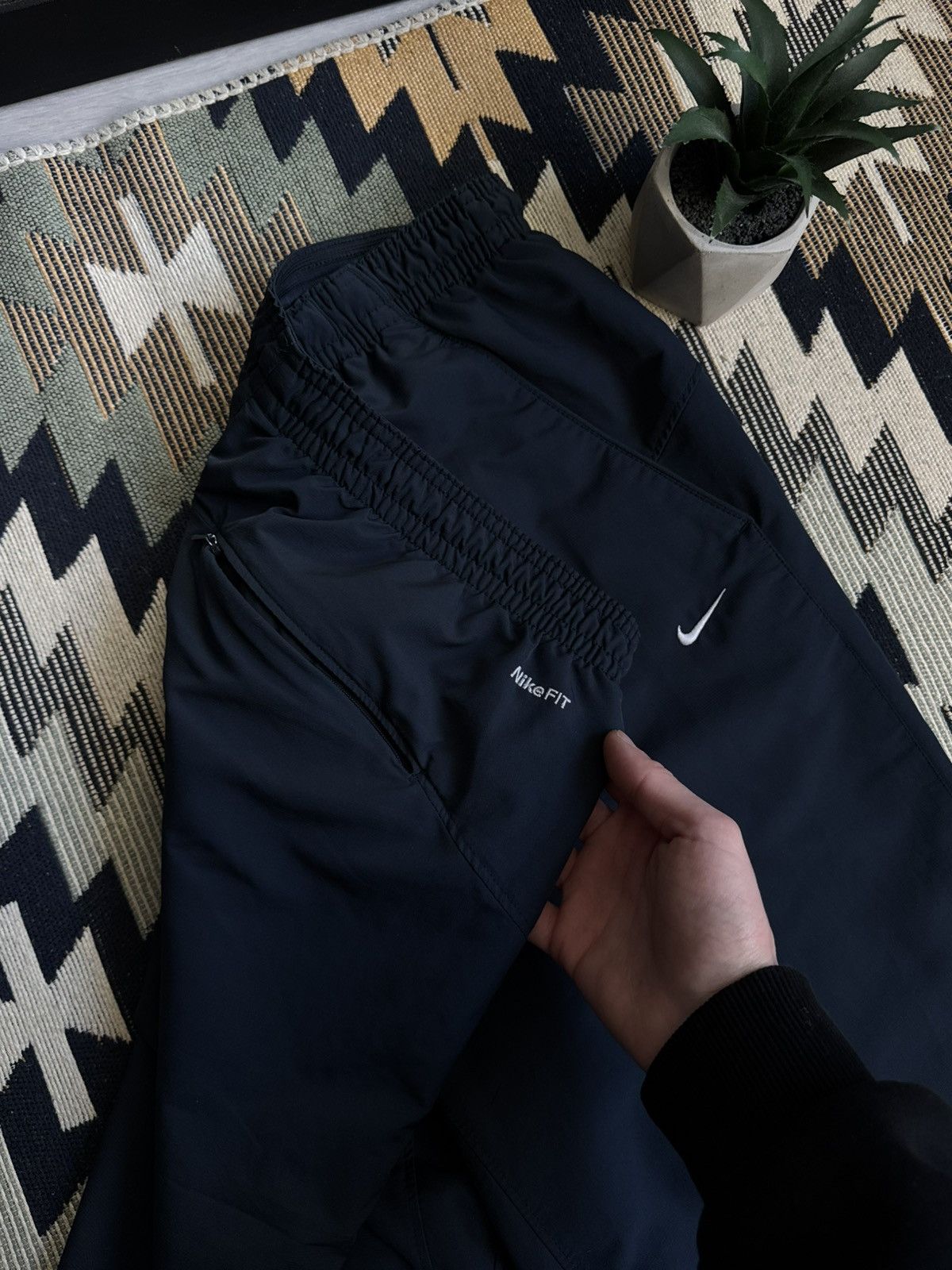 Nike Vintage Nike Nylon Y2K Pants Size US 34 / EU 50 - 8 Thumbnail