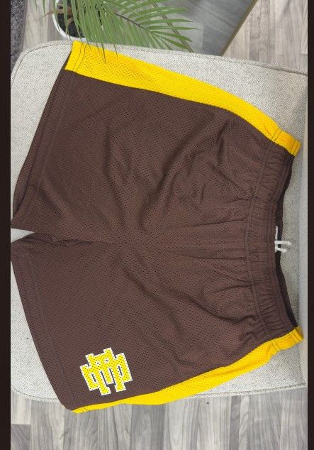 Eric Emanuel Eric Emanuel Shorts Men's Mesh Chocolate/Athletic Gold XL Size US 39 - 1 Thumbnail