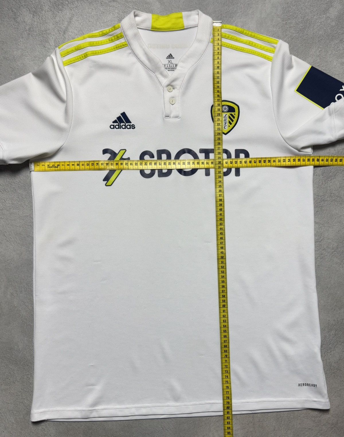 Adidas Leeds United 2021 2022 Home Shirt Soccer Jersey Adidas Size US XL / EU 56 / 4 - 17 Thumbnail