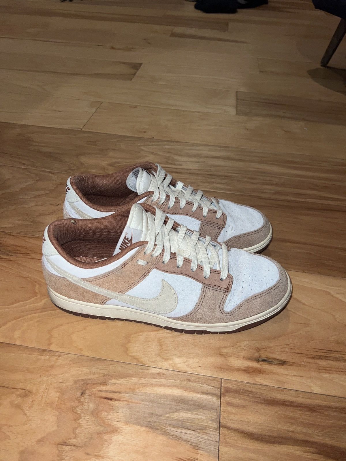 Nike Nike Dunk Low Medium Curry Size US 9 / EU 42 - 2 Thumbnail