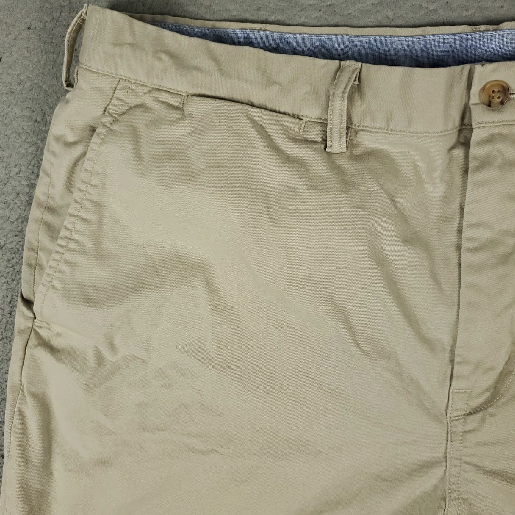 Ralph Lauren VINTAGE Ralph Lauren Shorts Mens Size 38 Chino Casual Flat Front Beige Size US 38 / EU 54 - 2 Thumbnail
