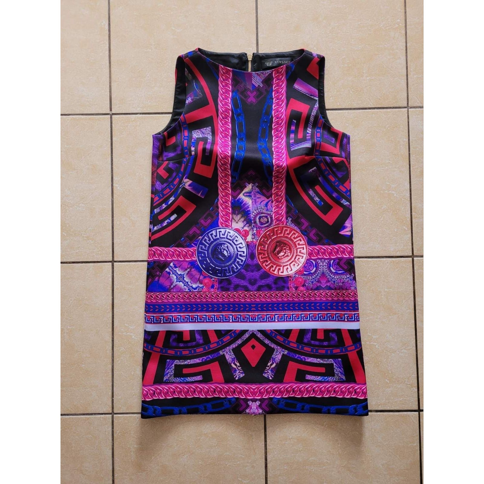 Versace Versace Psychedelic Medusa Print mini dres Size XS / US 0-2 / IT 36-38 - 1 Thumbnail