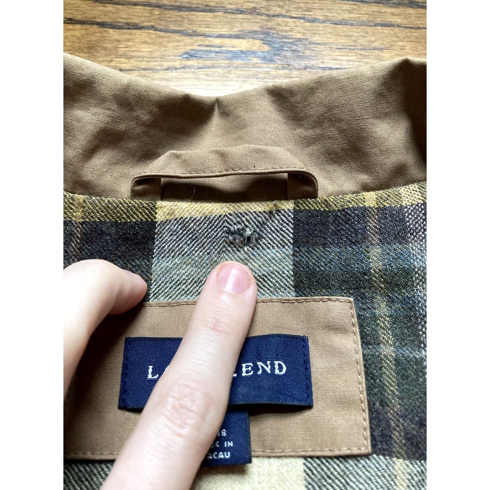 Lands' End VINTAGE Lands End Barn Chore Jacket Large Beige Plaid Wool Lined Insulated Mens Size US L / EU 52-54 / 3 - 6 Thumbnail