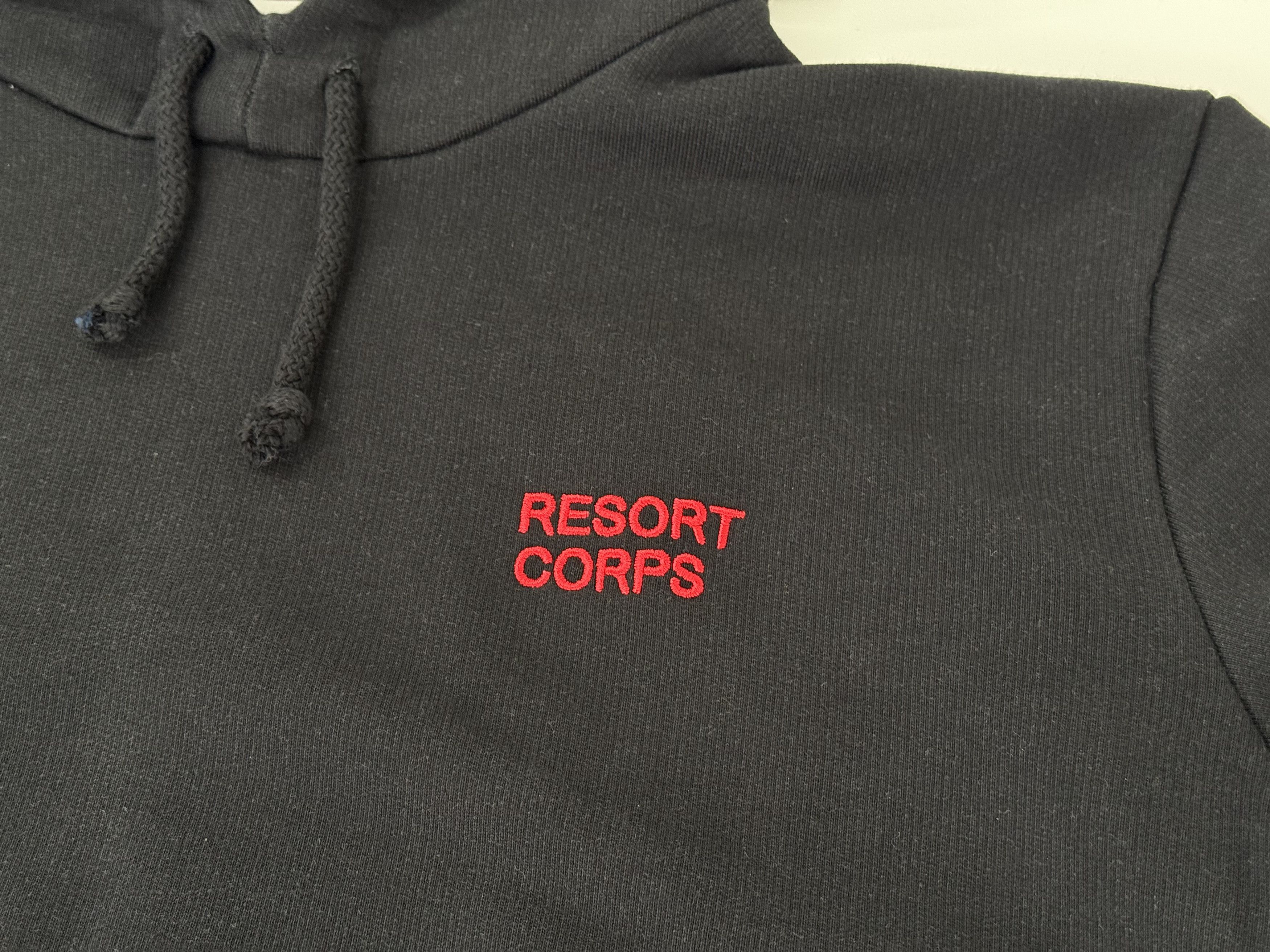 Resort Corps *NEW* Resort Corp Empathy Rear Hoodie - Black / Large Size US L / EU 52-54 / 3 - 4 Thumbnail