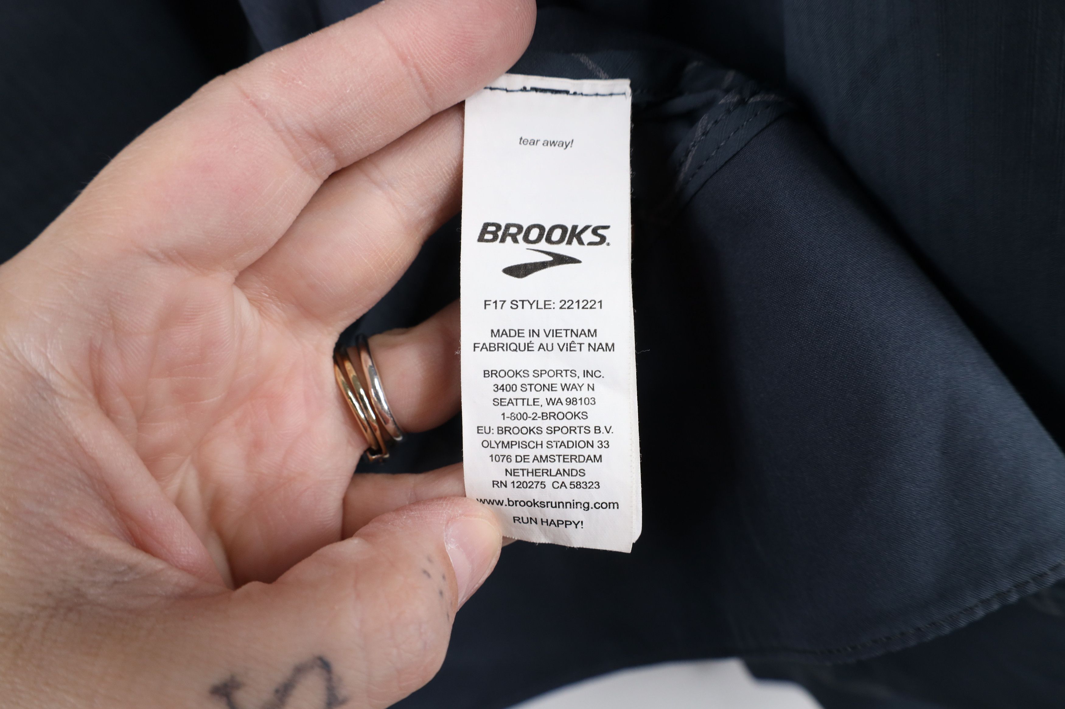 Brooks × Vintage Brooks Running Lightweight Reflective Full Zip Hooded Jacket Size M / US 6-8 / IT 42-44 - 9 Thumbnail