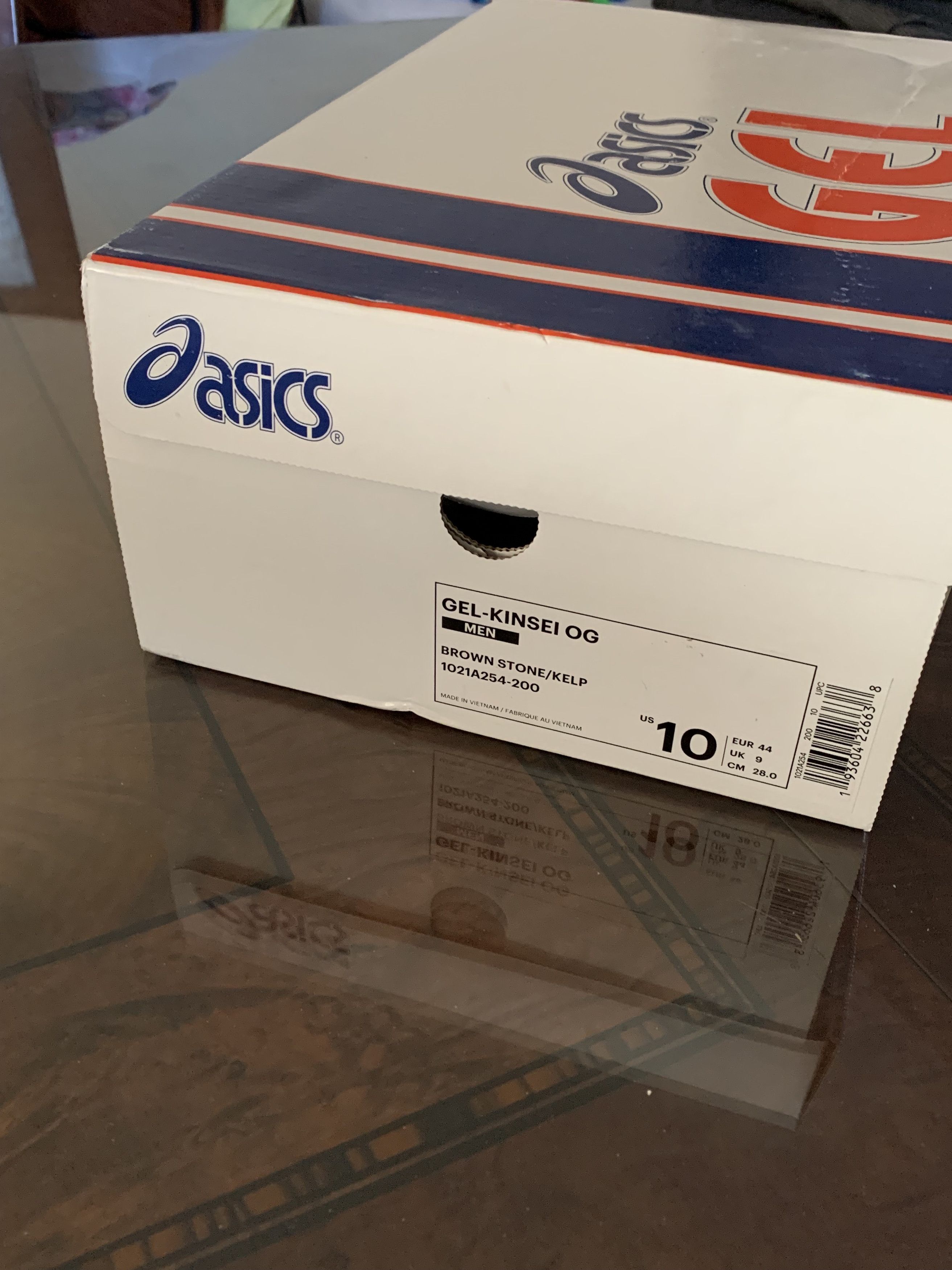 Asics × Kiko Kostadinov Ascis Gel Kinsei OG x Kiko Kostadinov *RARE COLORWAY* Size US 10 / EU 43 - 3 Thumbnail