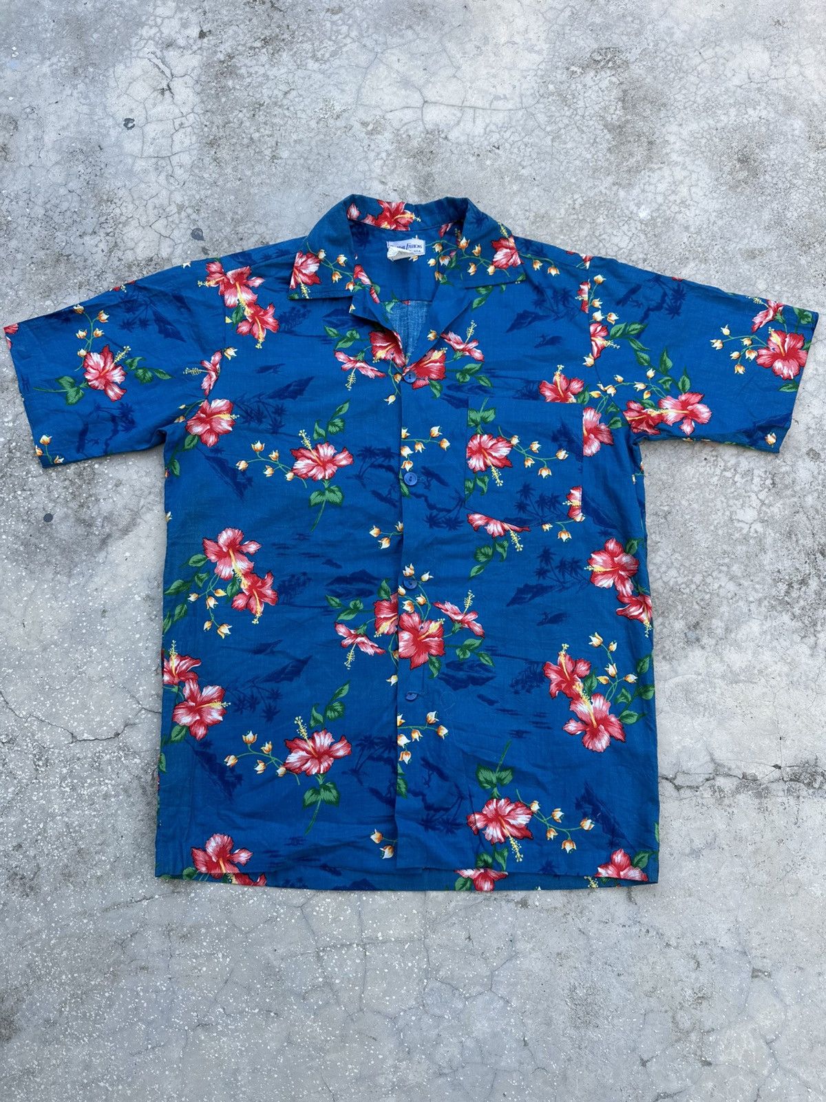 Vintage Vintage 70s SunMari Hawaii Printed Collar Open Shirt Size US M / EU 48-50 / 2 - 1 Thumbnail