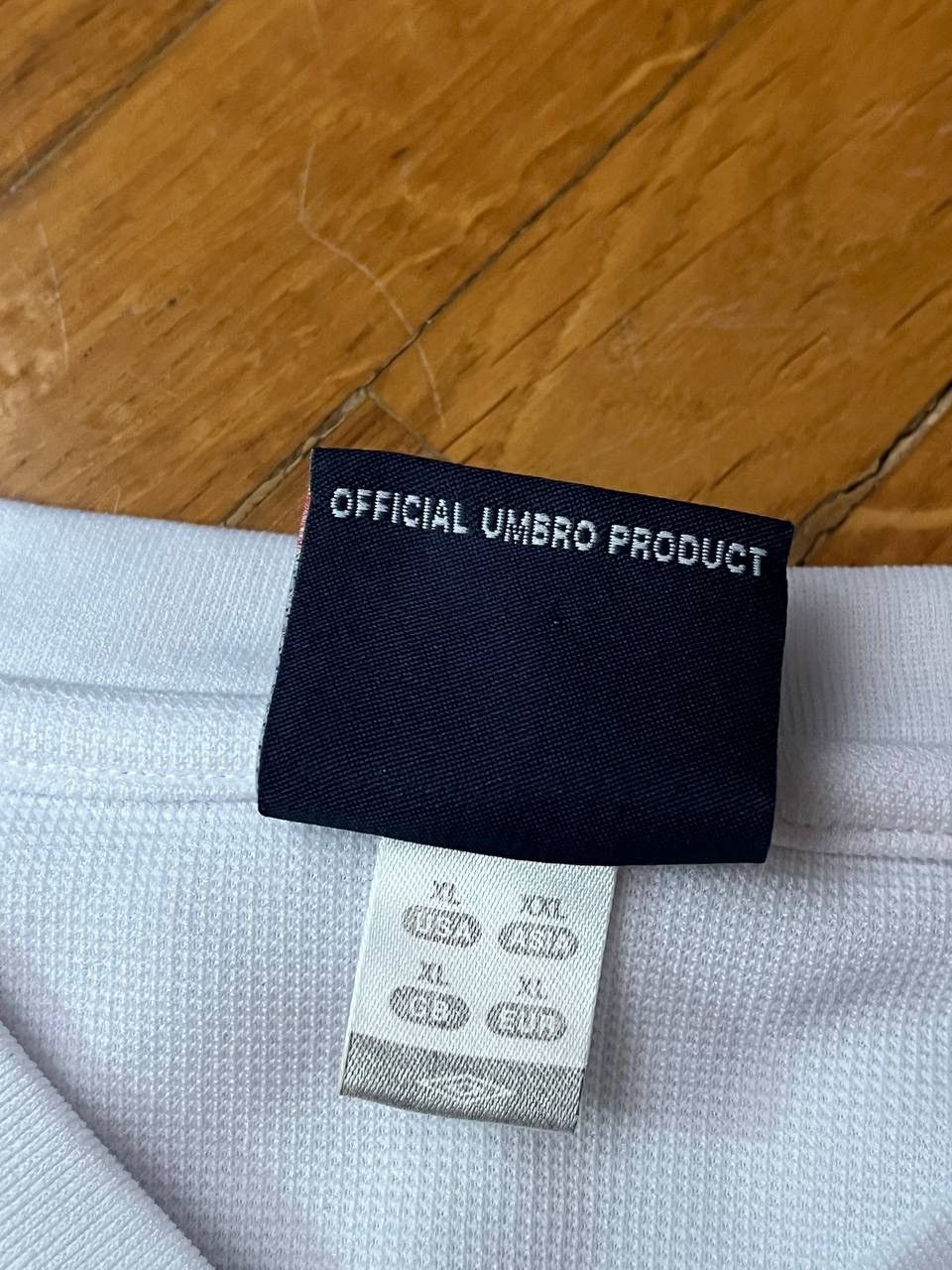 Umbro Umbro England national soccer team jersey 2004 Size US XL / EU 56 / 4 - 5 Thumbnail