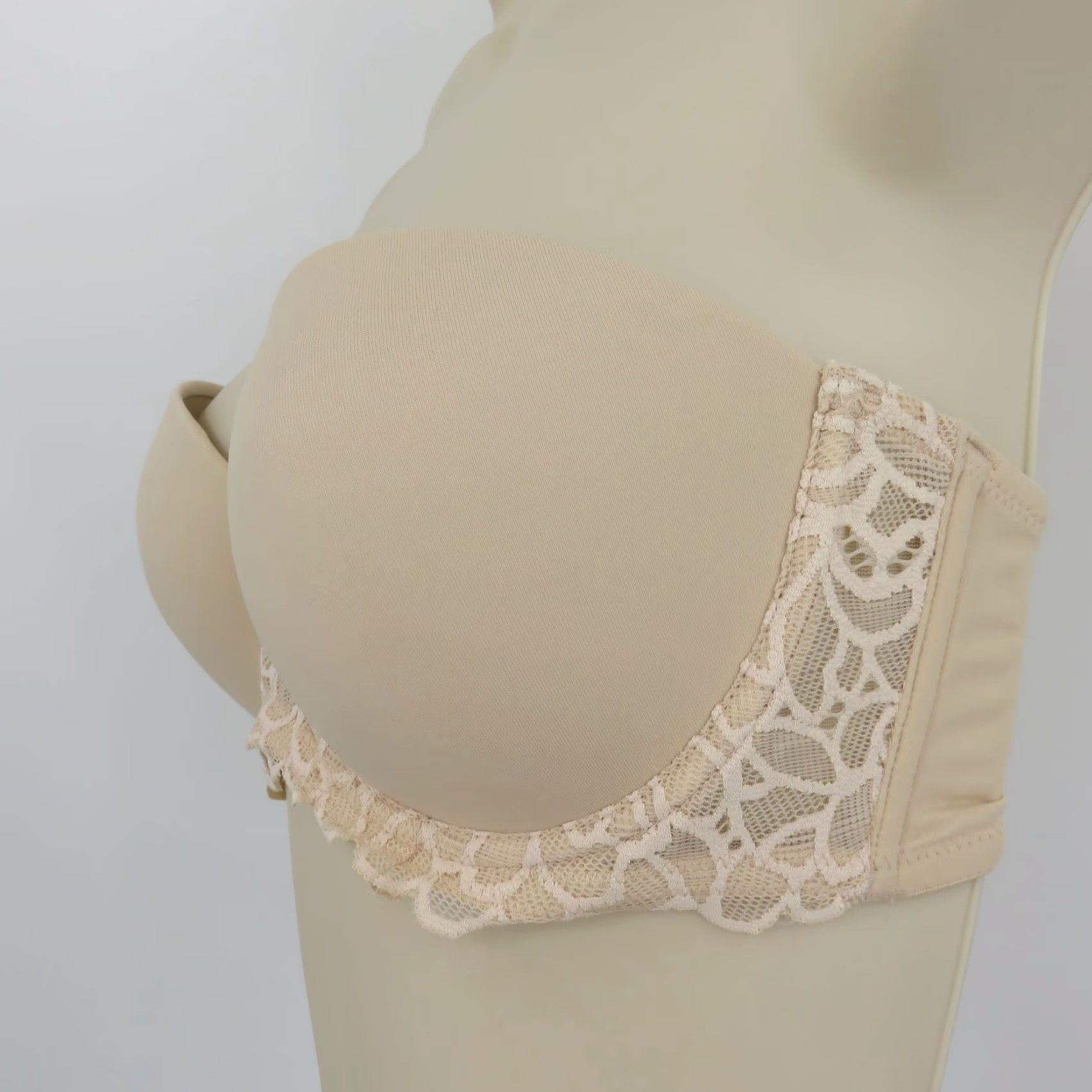 Vintage SO 36B Bra Strapless Underwire Padded Beige Bow Womens Size ONE SIZE - 4 Thumbnail
