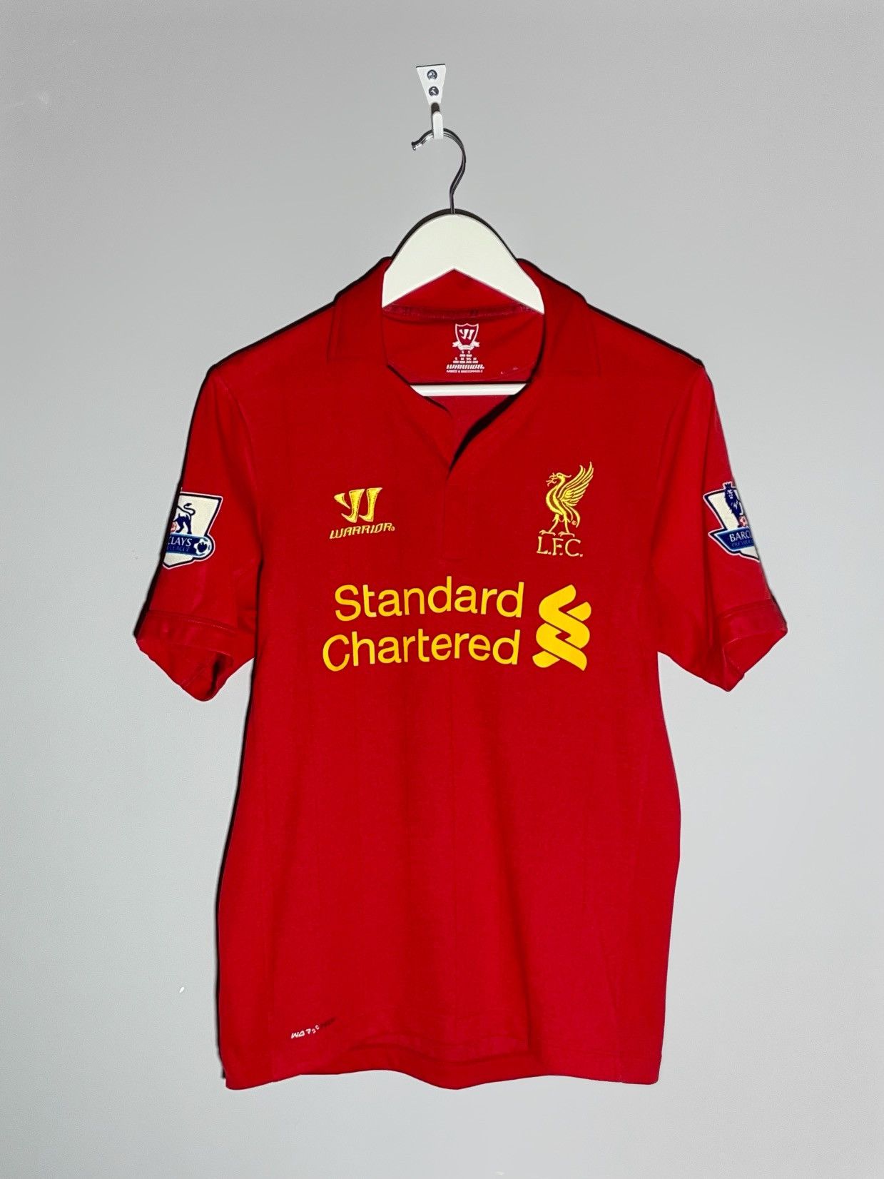 Warrior #8 Gerrard Liverpool FC Warrior 2012/13 Home Football Shirt Size US S / EU 44-46 / 1 - 3 Thumbnail
