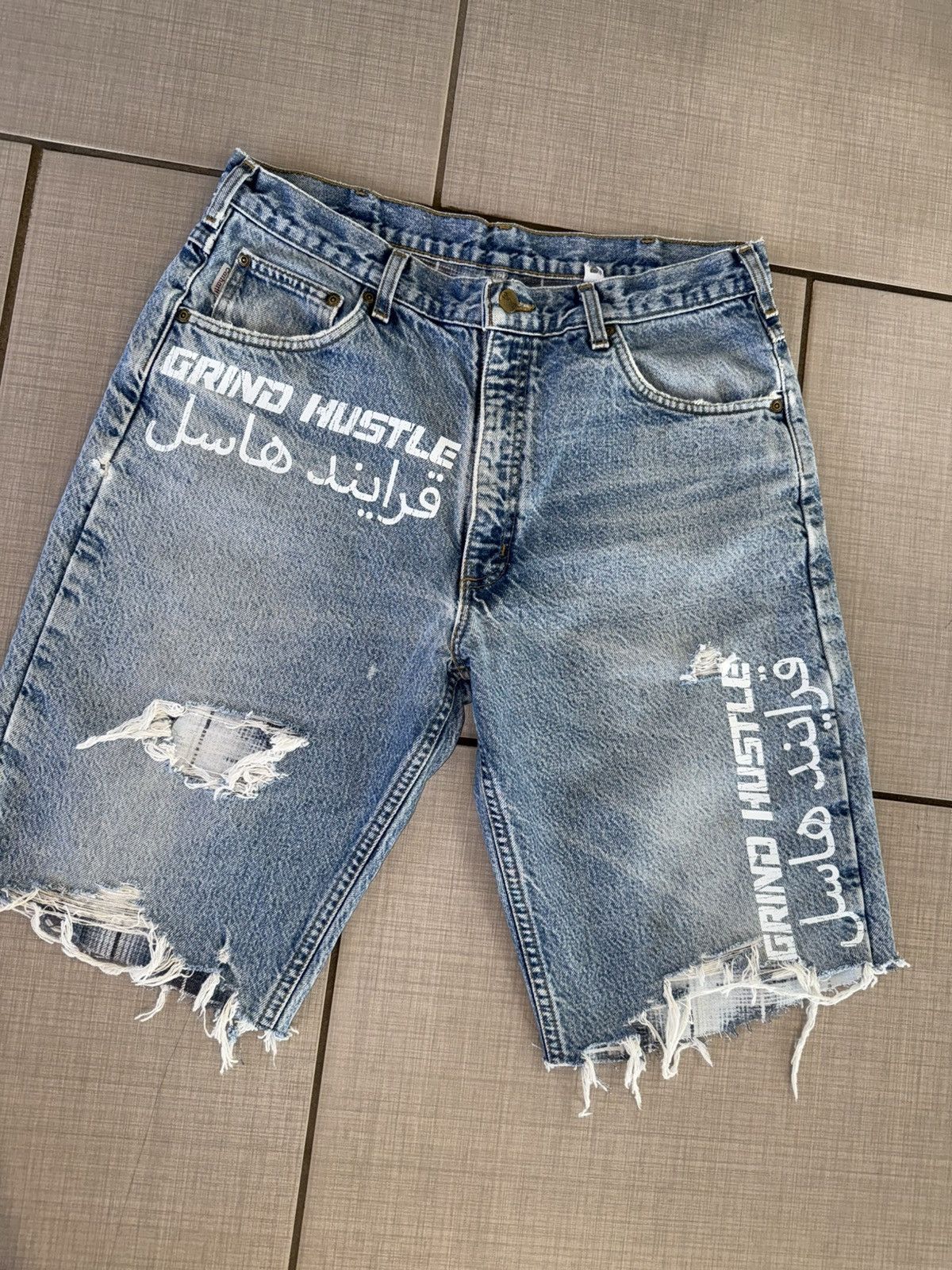 Carhartt × Levi's Vintage Clothing Grind Hustle Carhartt Jorts Size US 33 - 1 Thumbnail