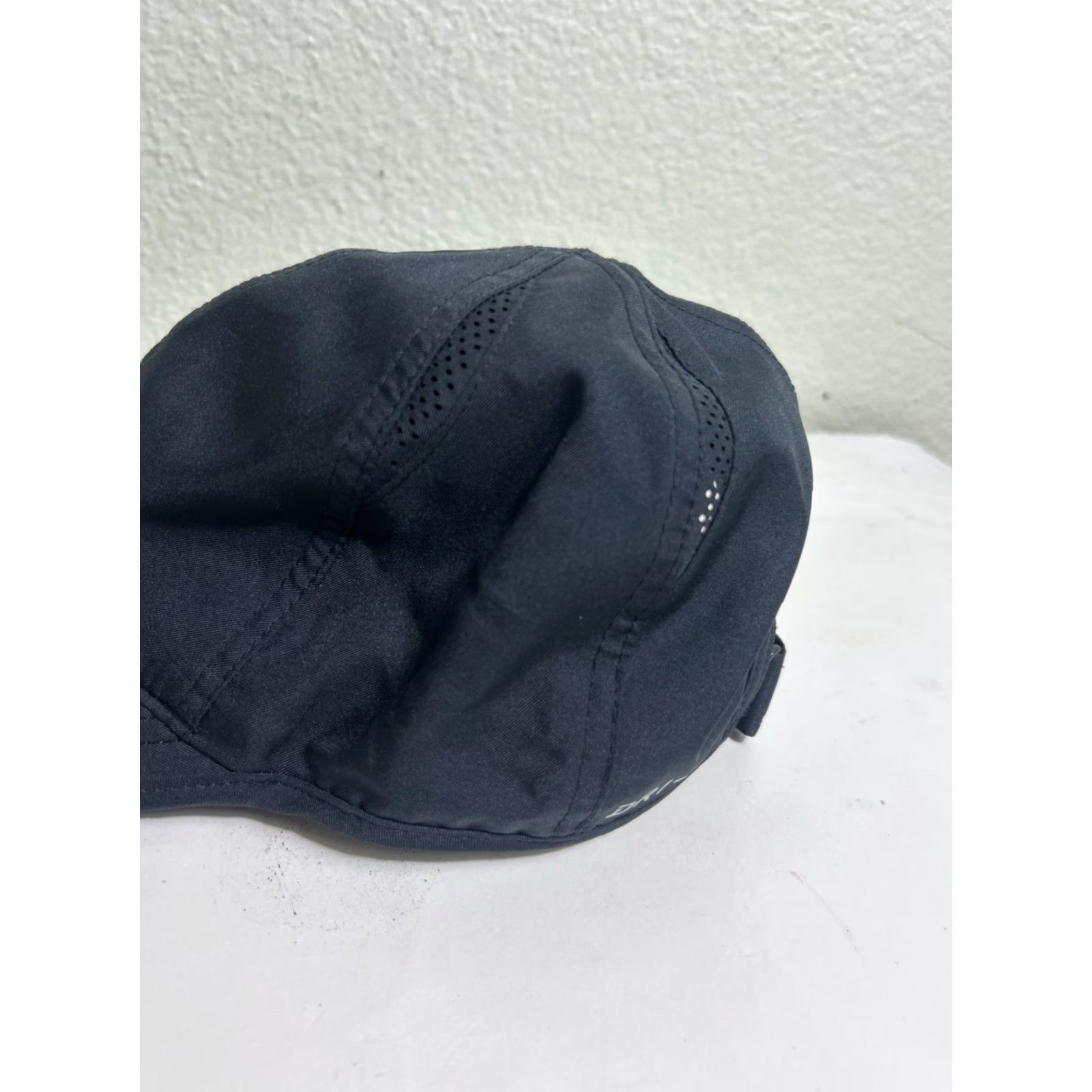 Nike NIKE Dri-Fit Feather Light Hat Cap BLACK/WHITE 679421-010 Running Tennis Logo Hat Unisex Adults Adjustable Black Mens Womens Size ONE SIZE - 7 Thumbnail