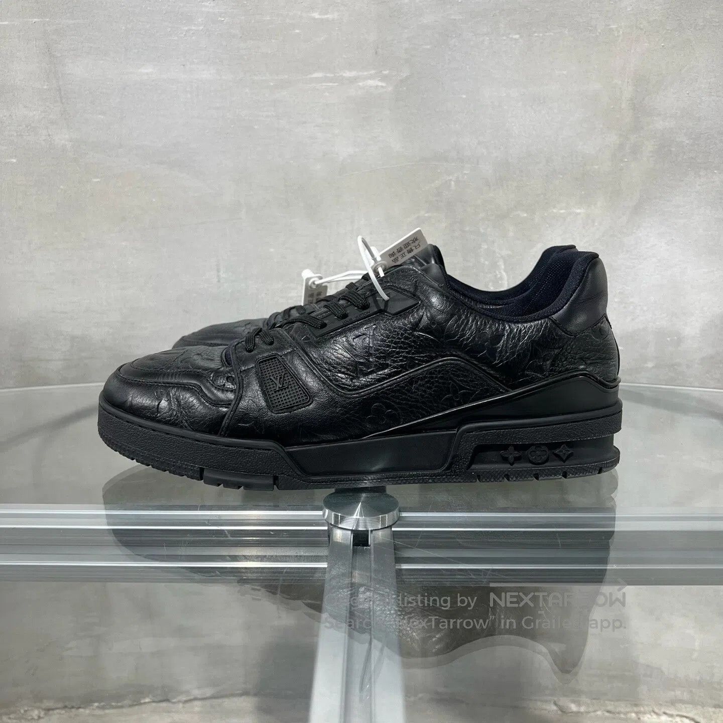 Louis Vuitton Louis Vuitton Trainer Black Knight shoes Size US 9 / EU 42 - 3 Thumbnail