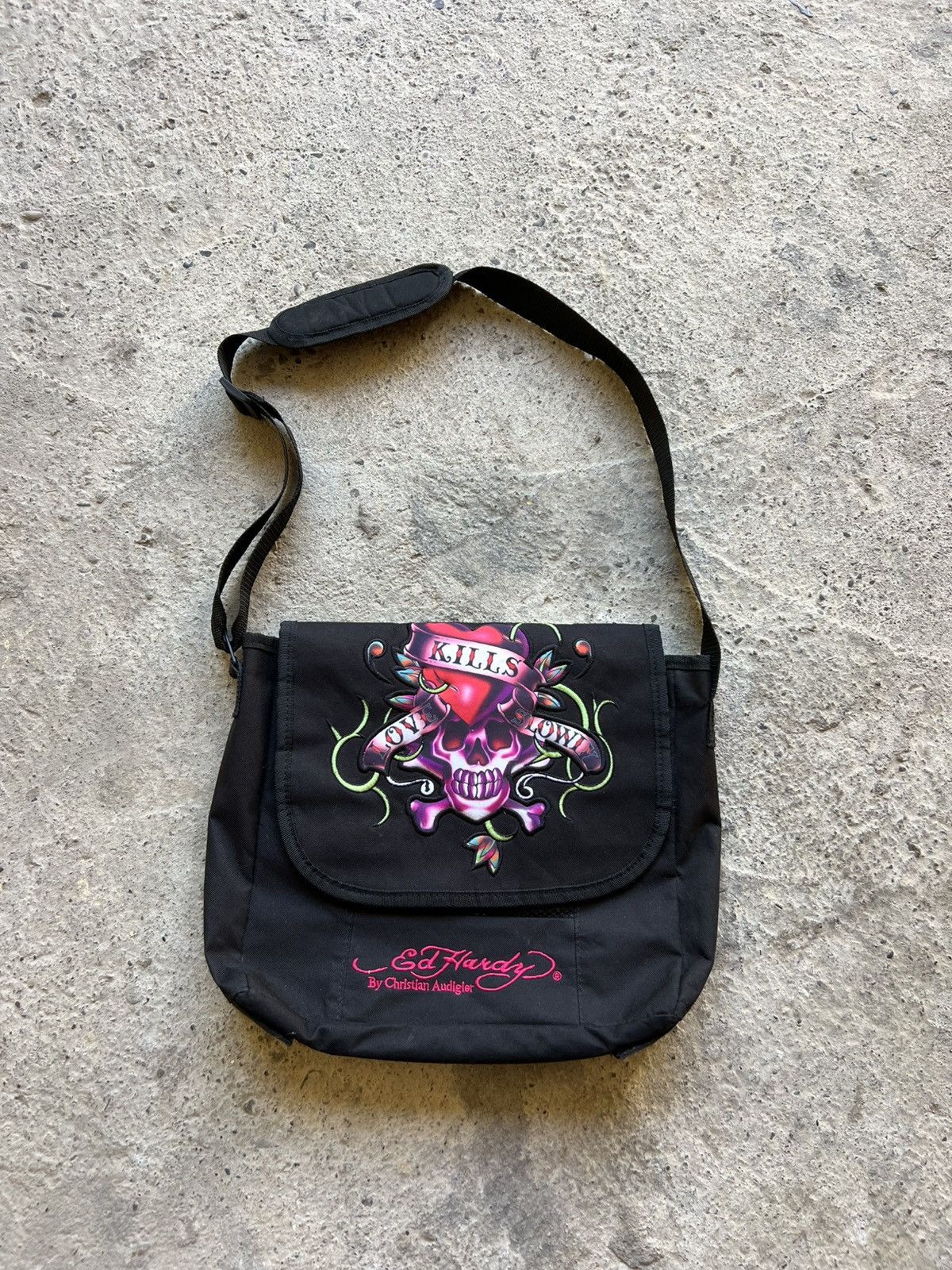 Ed Hardy Rare Ed Hardy Bag Big Logo Rhinestones Vintage Monogram Size ONE SIZE - 2 Thumbnail