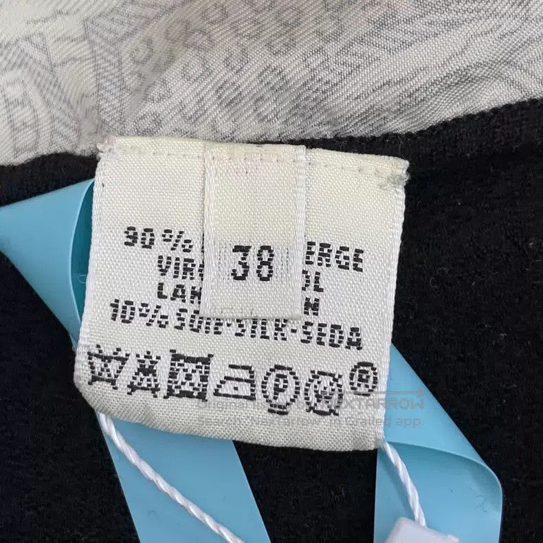 Hermes Hermes Black Real Silk Phoenix Pattern Wool Crewneck Long Size XS / US 0-2 / IT 36-38 - 6 Thumbnail