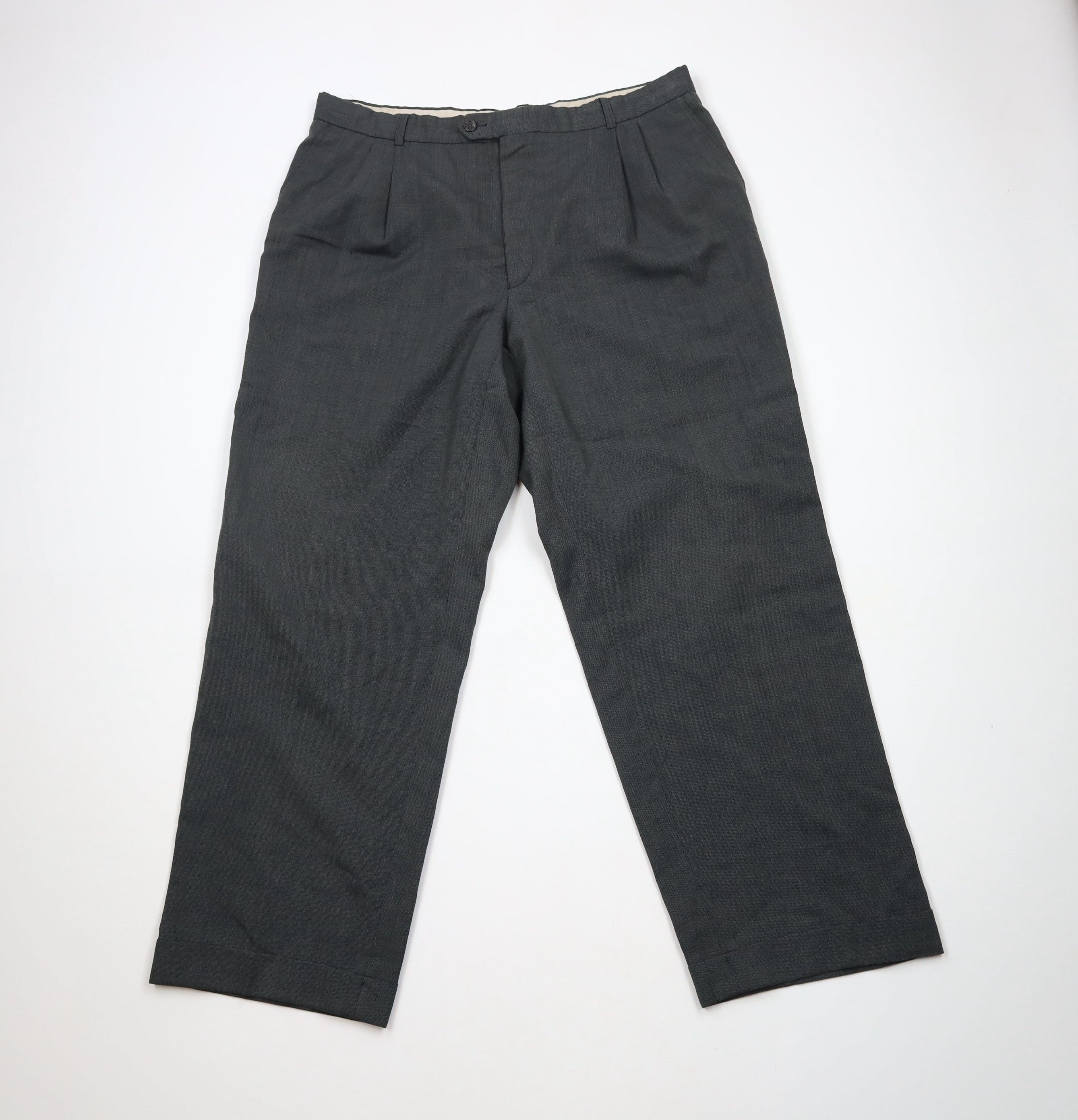 Vintage Vintage 90s Streetwear Pleated Cuffed Wide Leg Chino Pants Size US 38 / EU 54 - 1 Thumbnail
