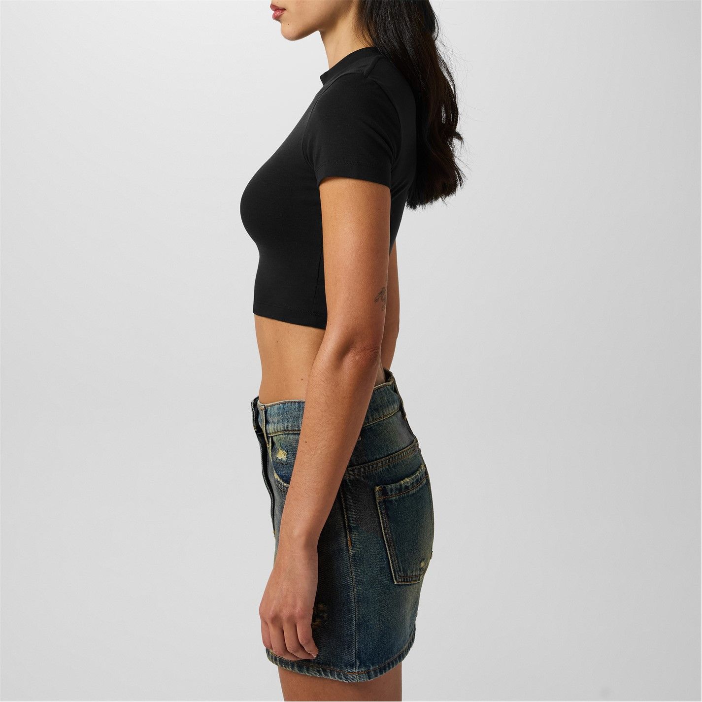 Palm Angels o1g2r1mq0325 Crop T-Shirt in Black Size S / US 4 / IT 40 - 4 Thumbnail