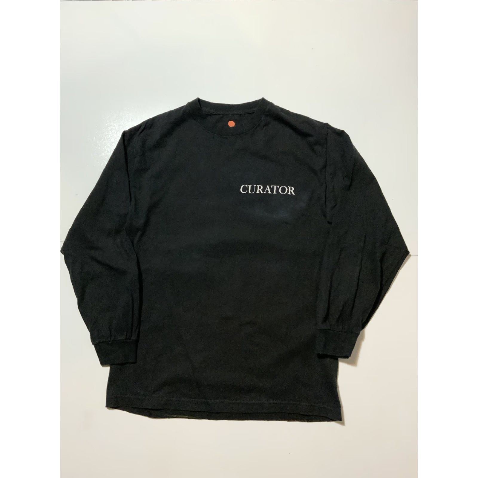 Vintage **ROKIT MUSEUM OF THE WILD BORER CURATOR FW18 MD BLACK T-SHIRT** User: ROKIT MUSEUM OF THE WILD BORER CURATOR FW18 MD BLACK T-SHIRT Size US M / EU 48-50 / 2 - 4 Thumbnail