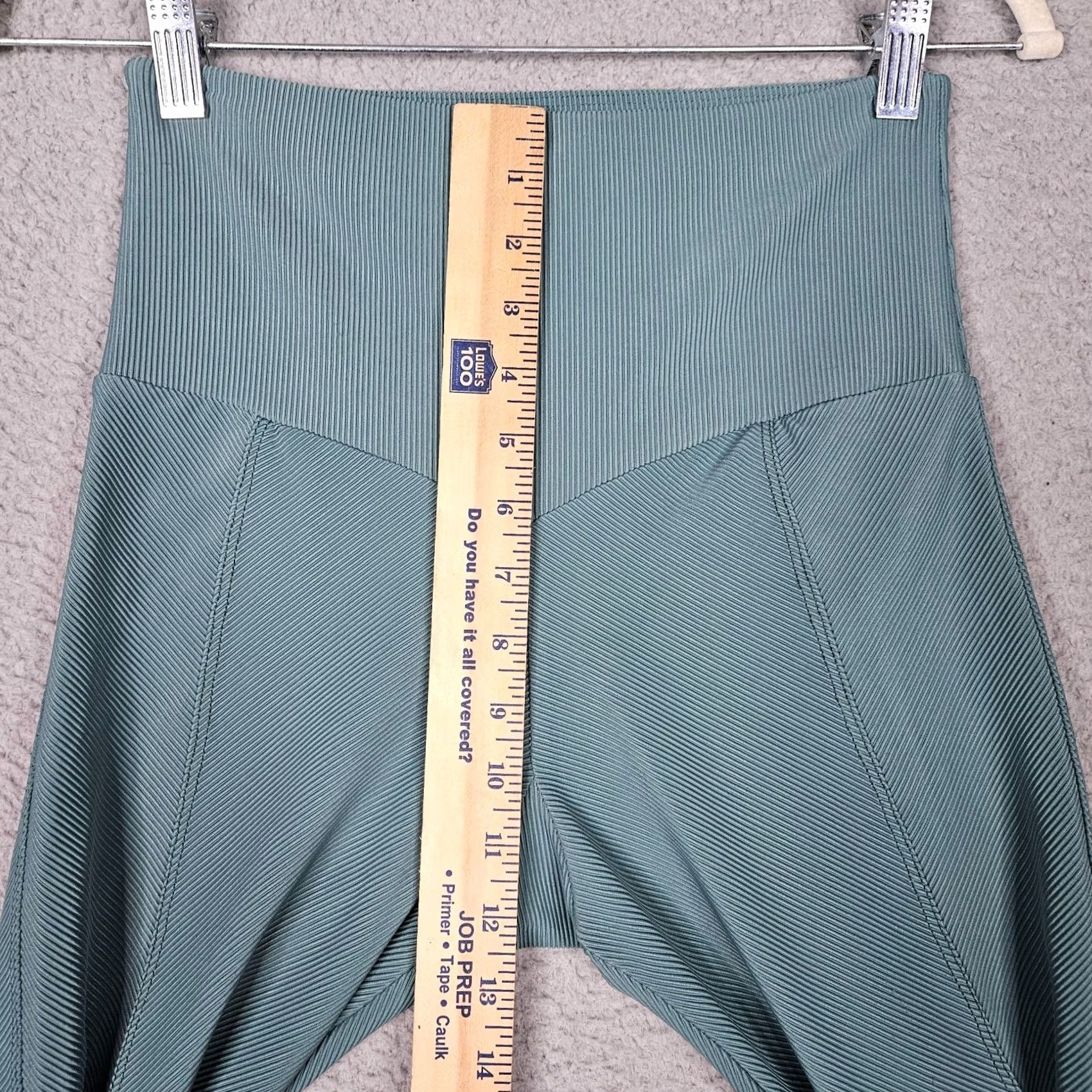 Vintage Onzie Women’s Ribbed High waisted Green Leggings S/M Size 28" / US 6 / IT 42 - 4 Thumbnail