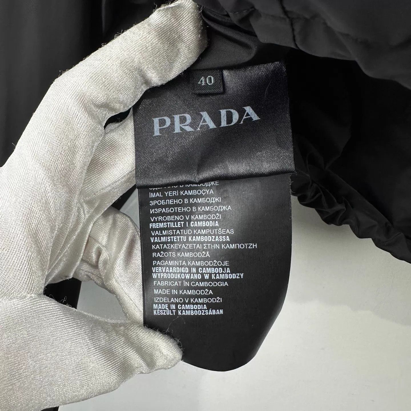 Prada Prada Recycled Nylon Shell Jacket 40 (99 New) Size S / US 4 / IT 40 - 5 Thumbnail