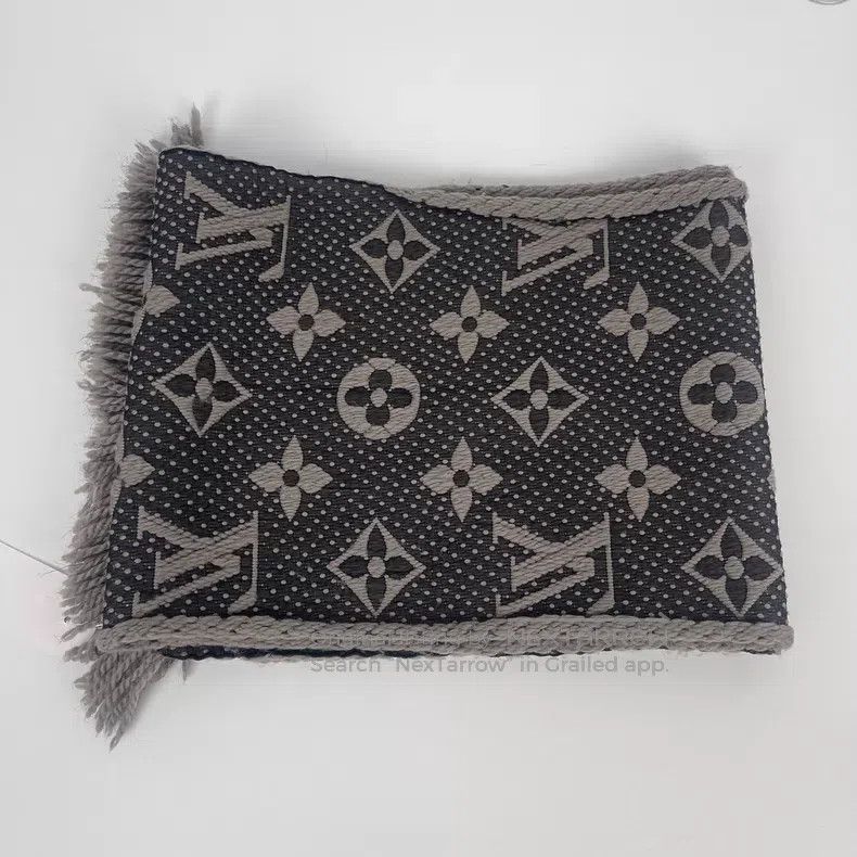 Louis Vuitton Louis Vuitton Grey and black presbyopic color-block double Size ONE SIZE - 2 Thumbnail