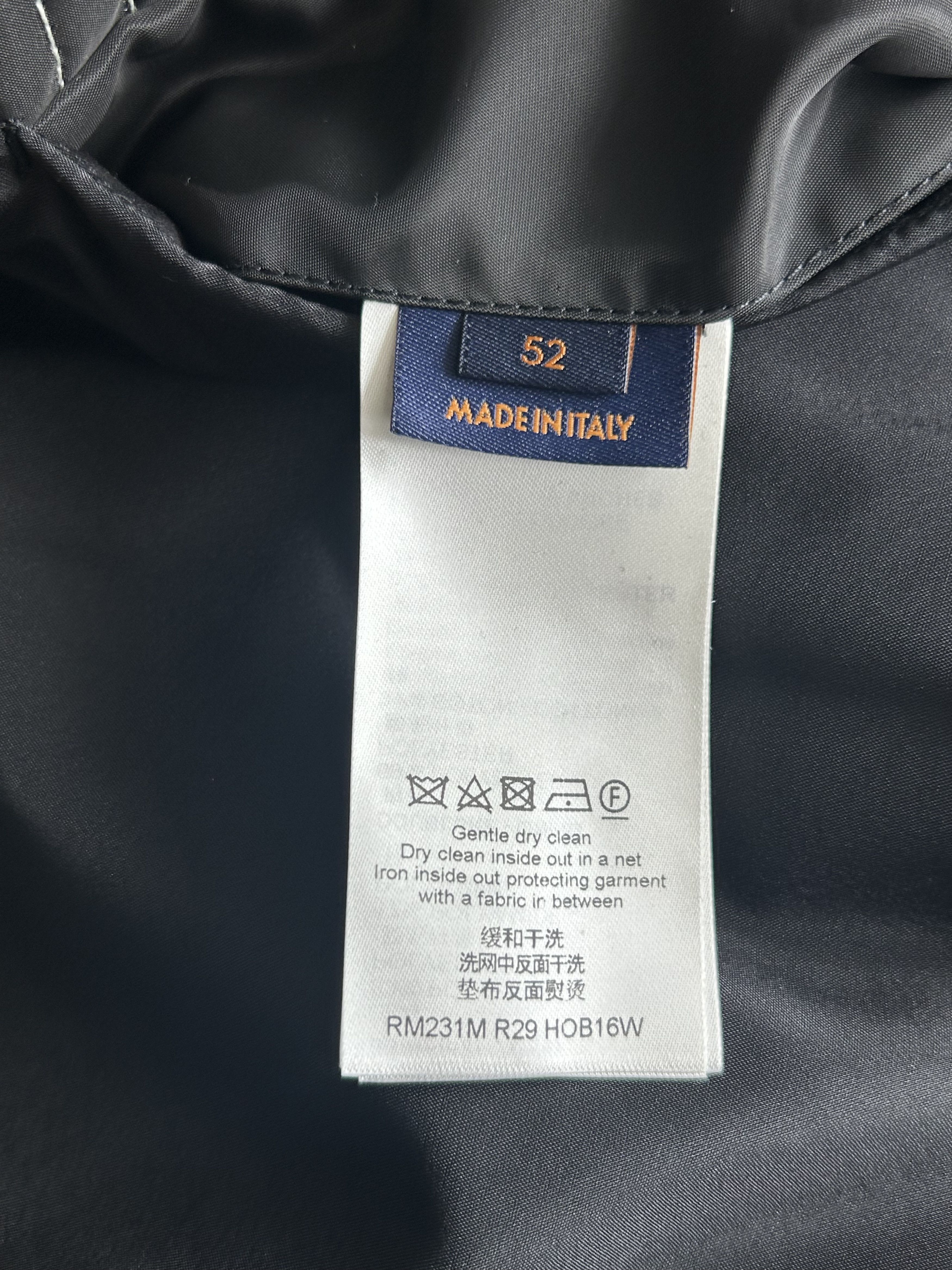 Louis Vuitton Louis Vuitton Black & White Snow Capsule Puffer Jacket Size US XL / EU 56 / 4 - 4 Thumbnail